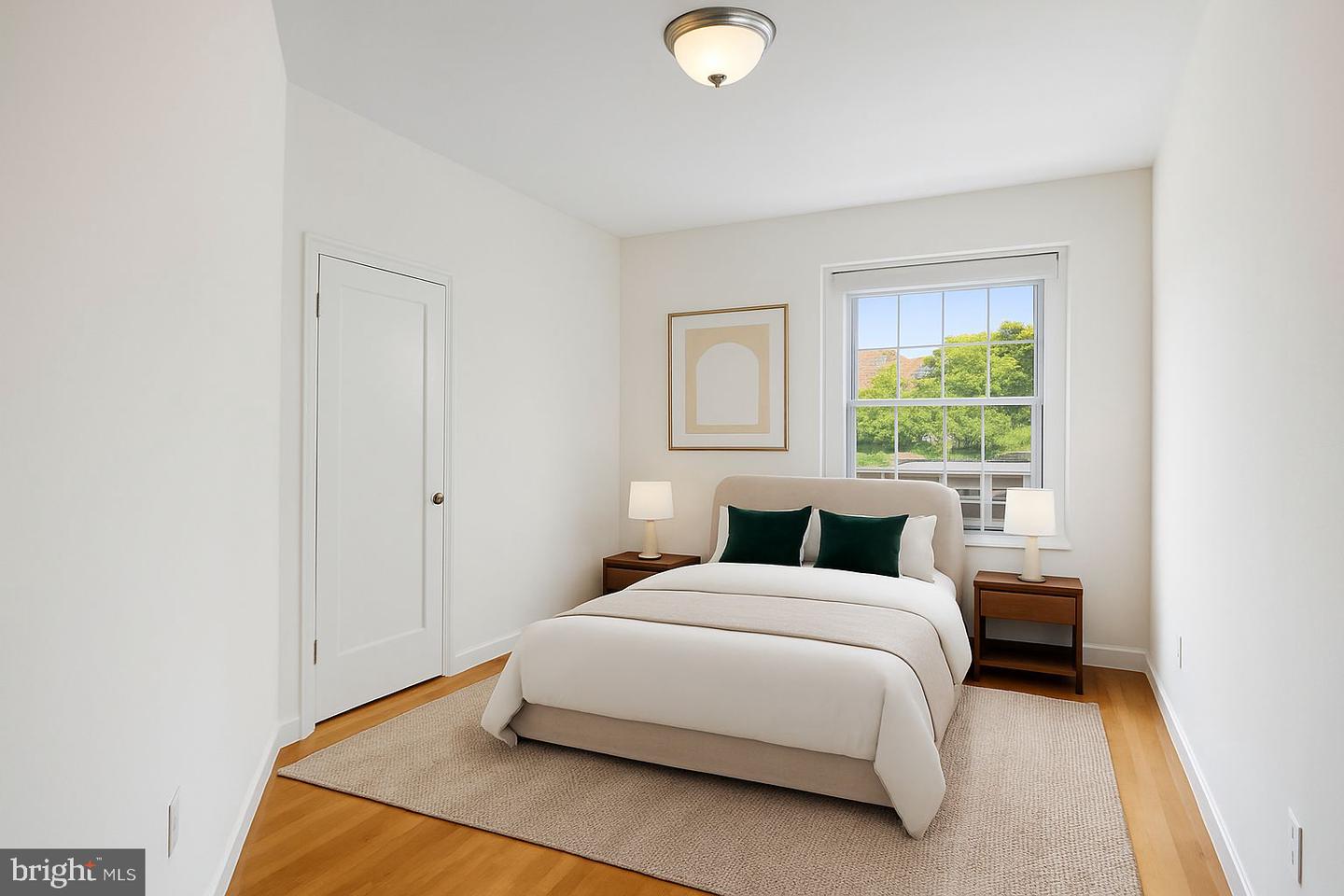 2032-2040 Belmont Rd NW #521
