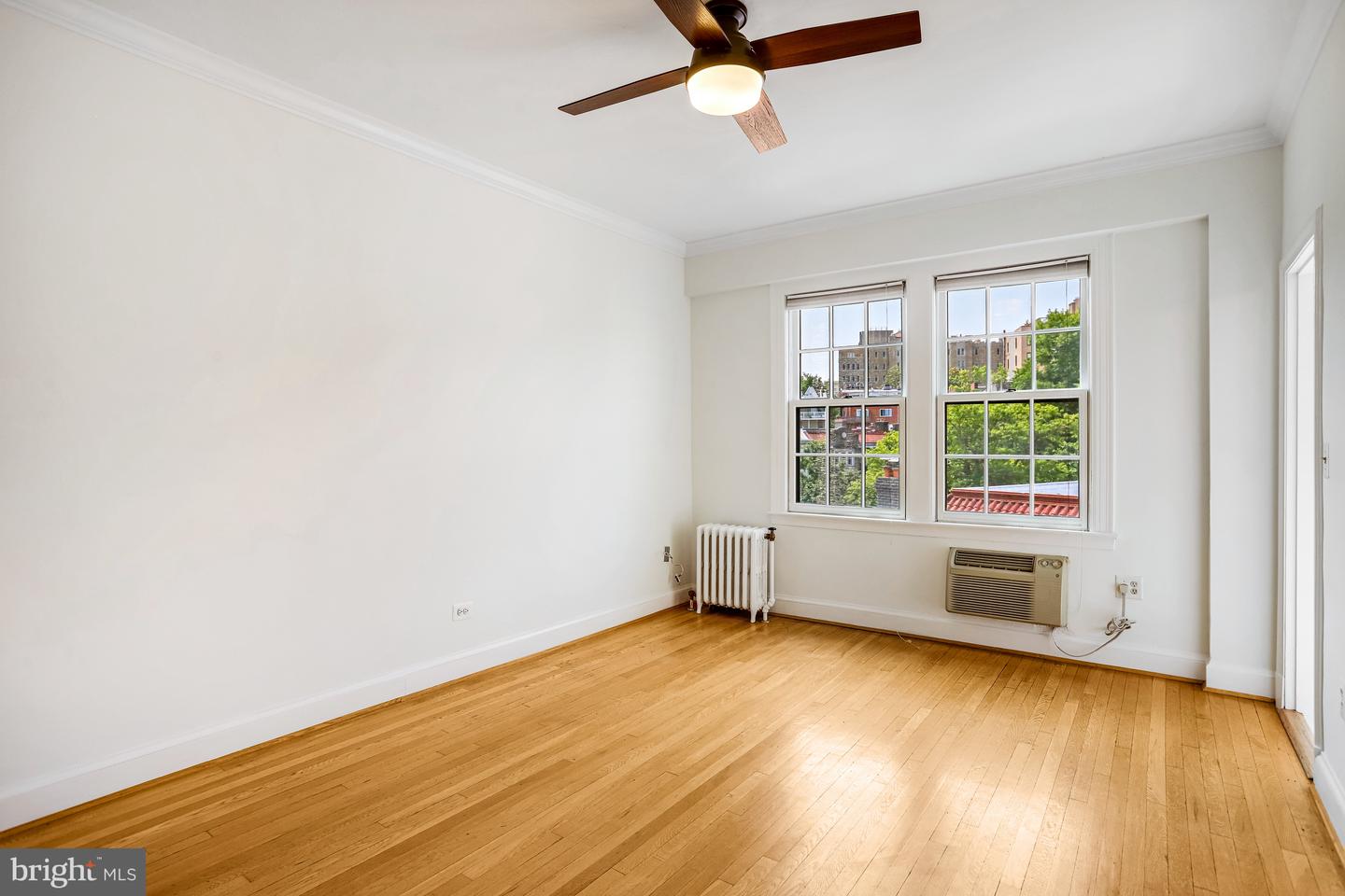 2032-2040 Belmont Rd NW #521
