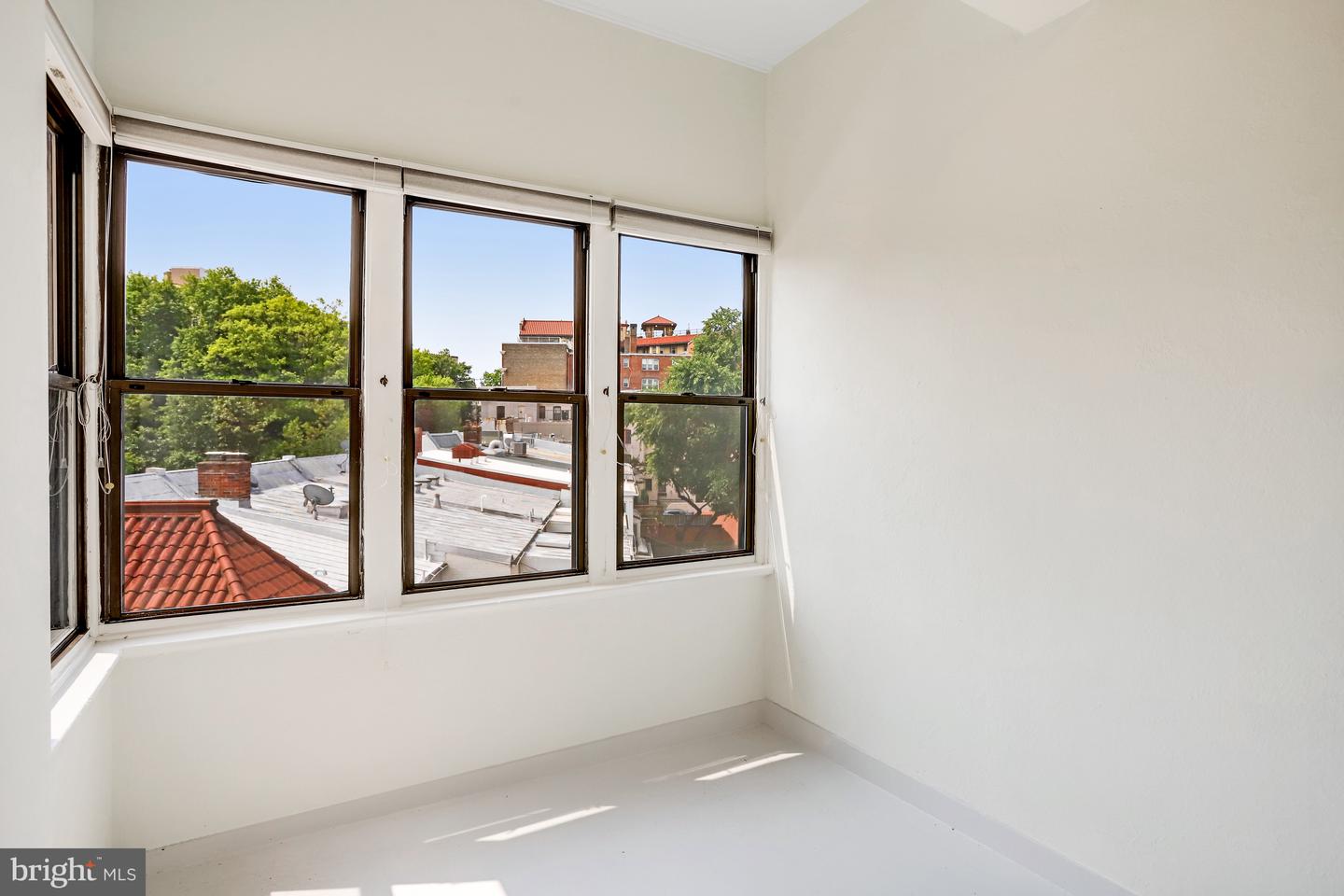 2032-2040 Belmont Rd NW #521