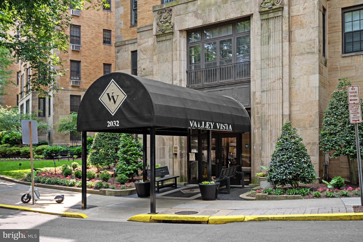 2032-2040 Belmont Rd NW #521