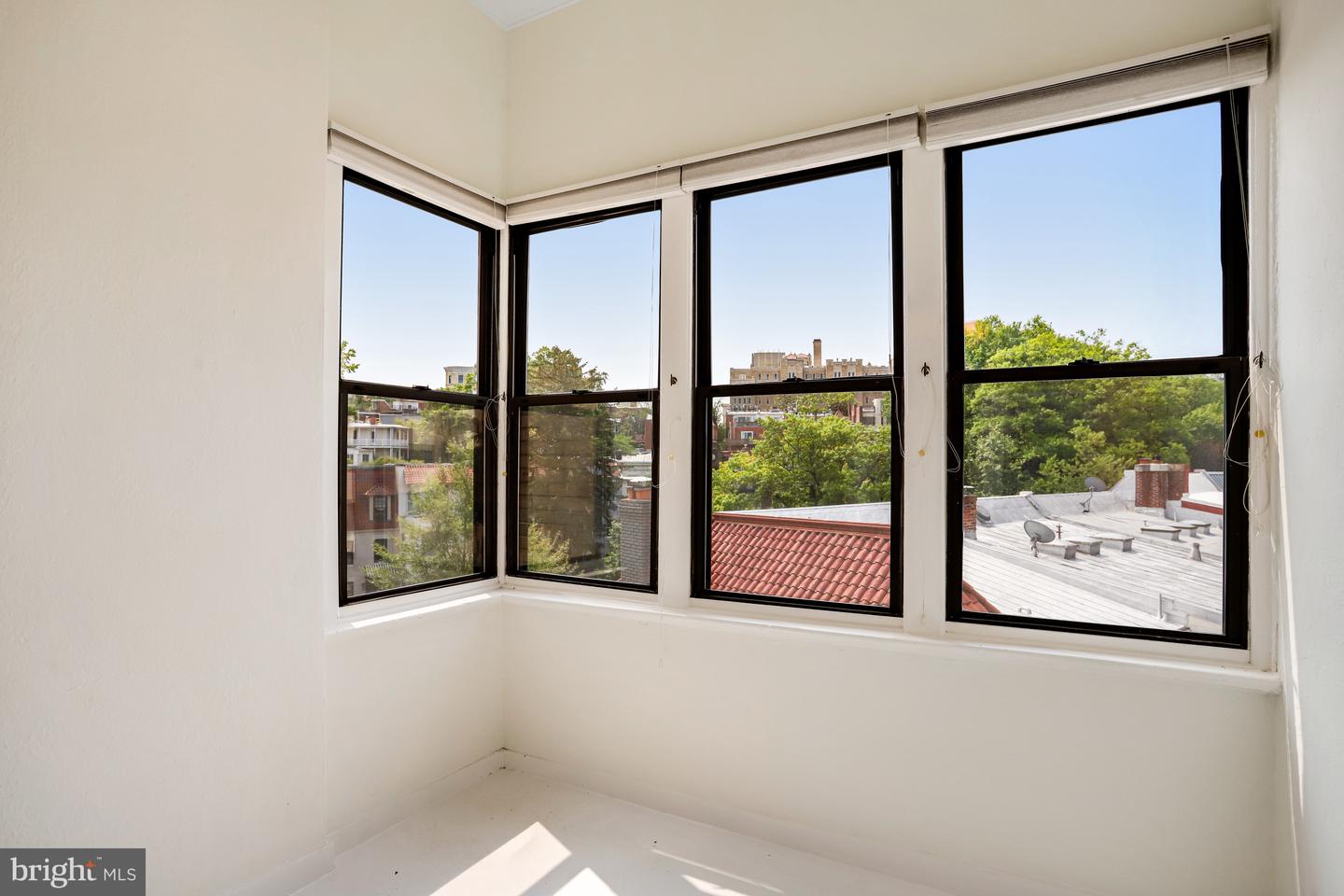 2032-2040 Belmont Rd NW #521