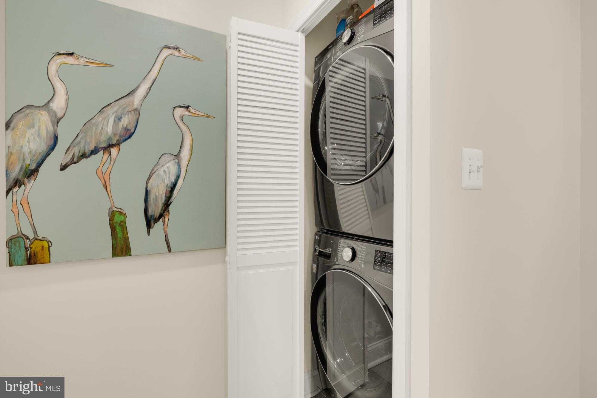 1217 TAYLOR STREET NE