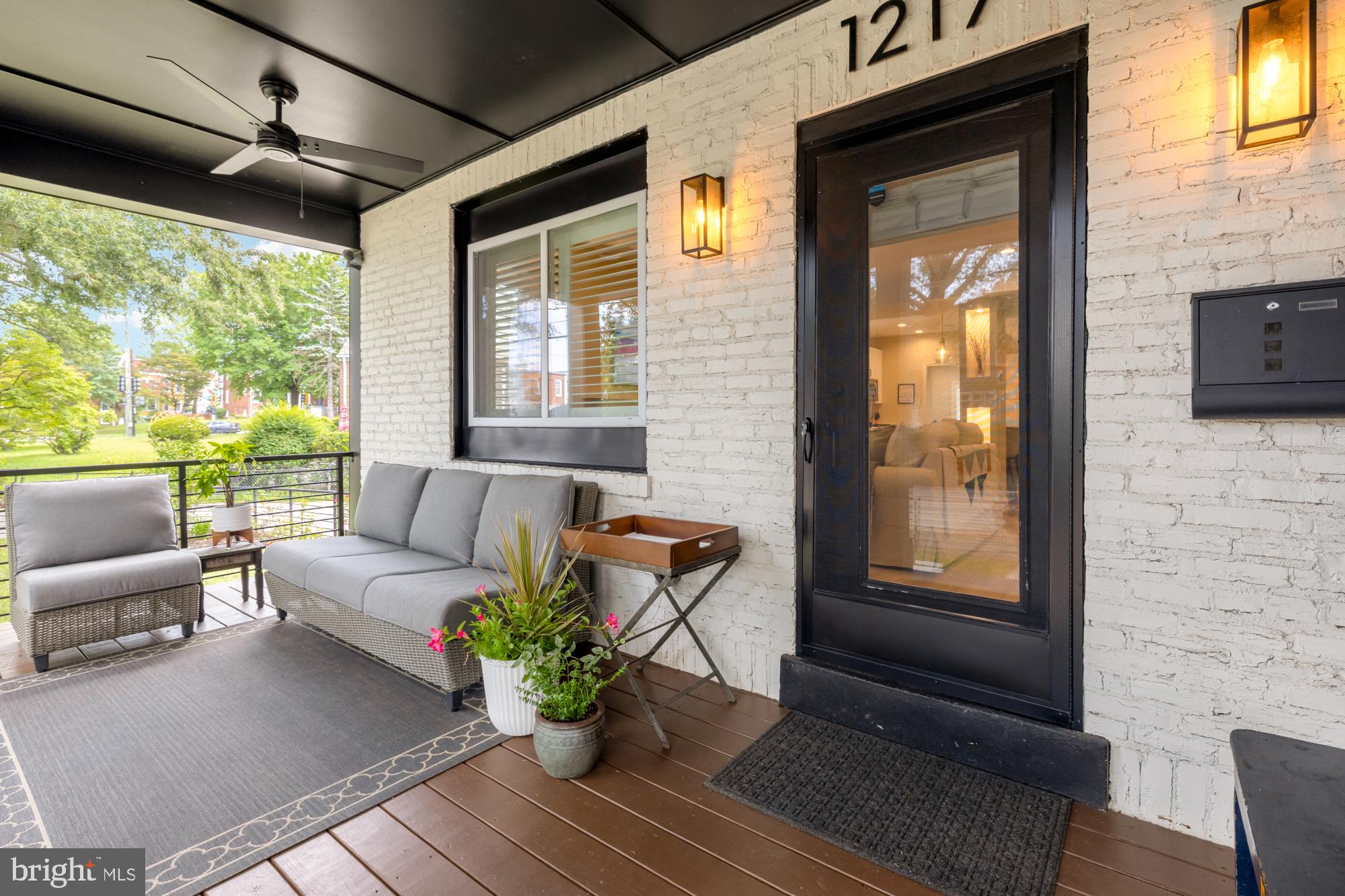 1217 TAYLOR STREET NE