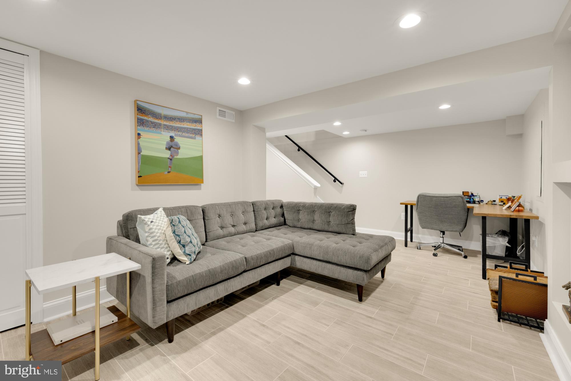 1217 TAYLOR STREET NE