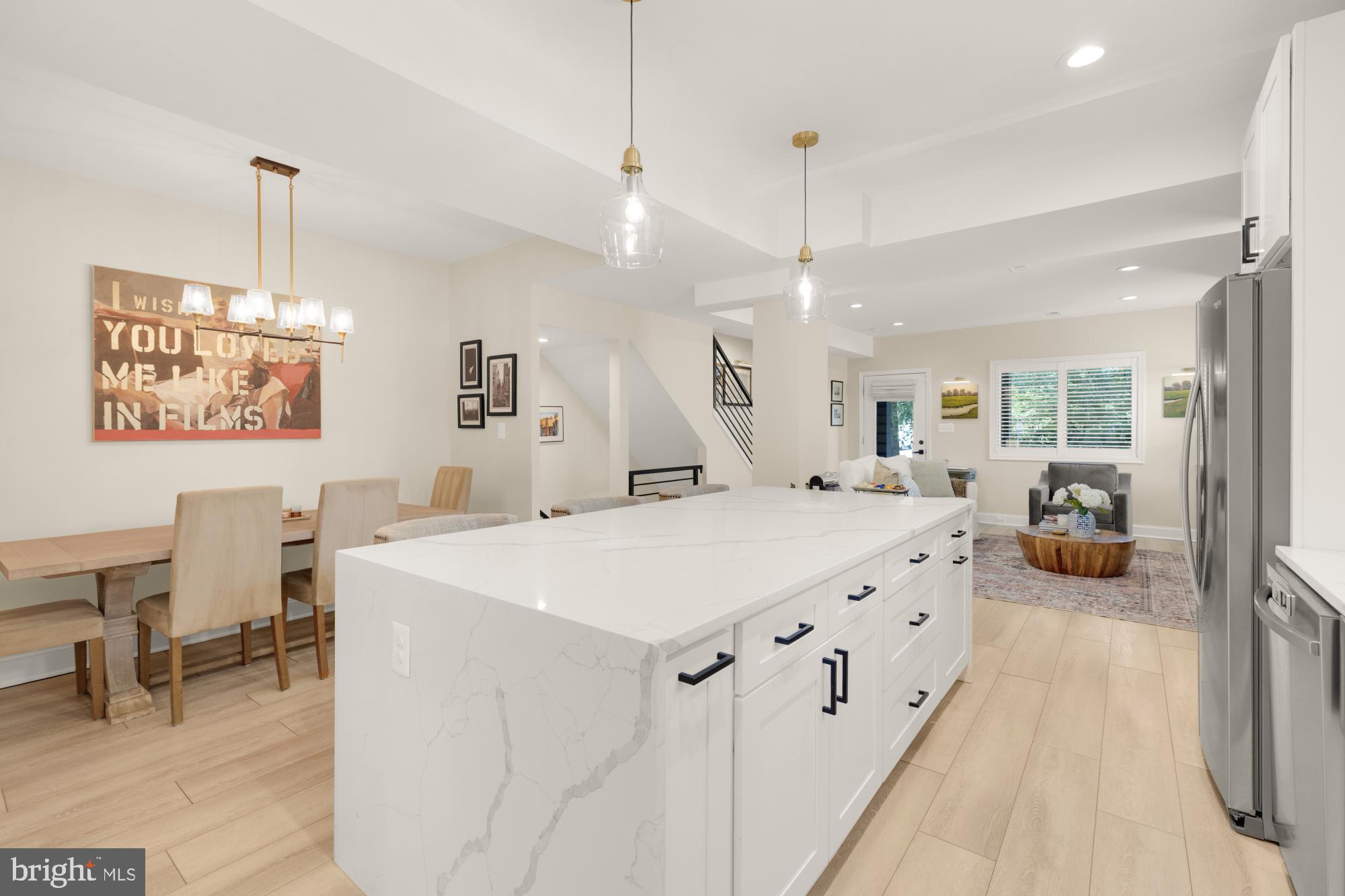 1217 TAYLOR STREET NE