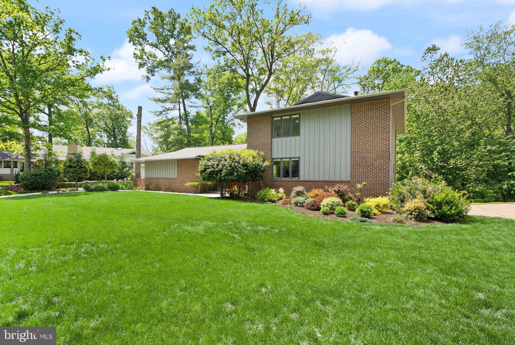 12205 Hazel Hill Cir