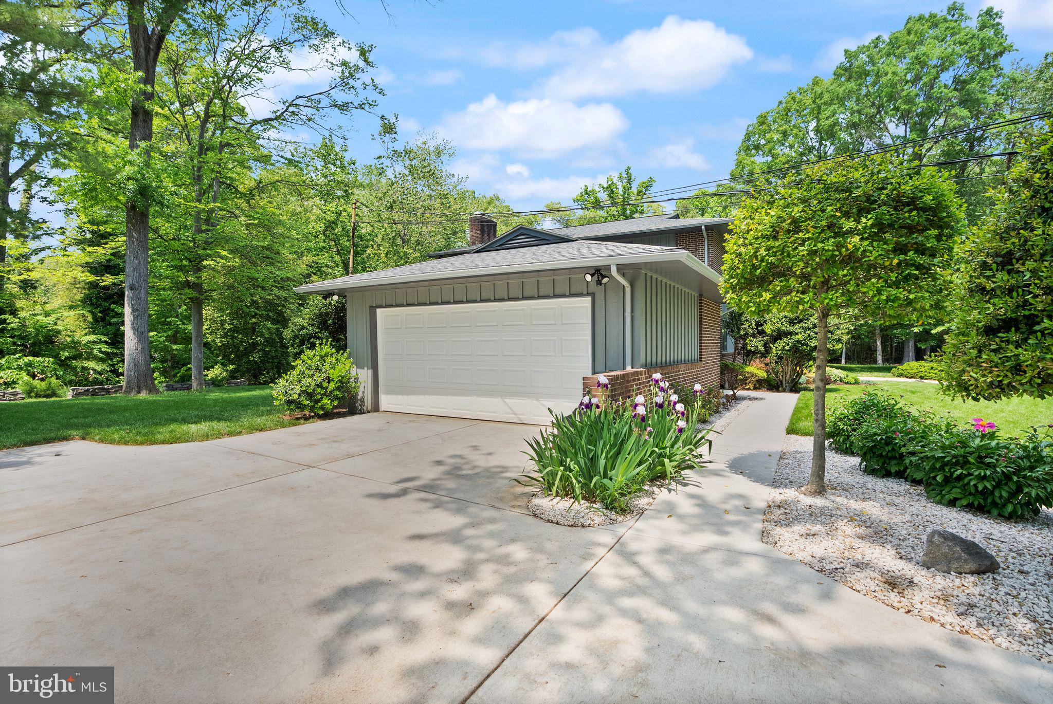 12205 Hazel Hill Cir