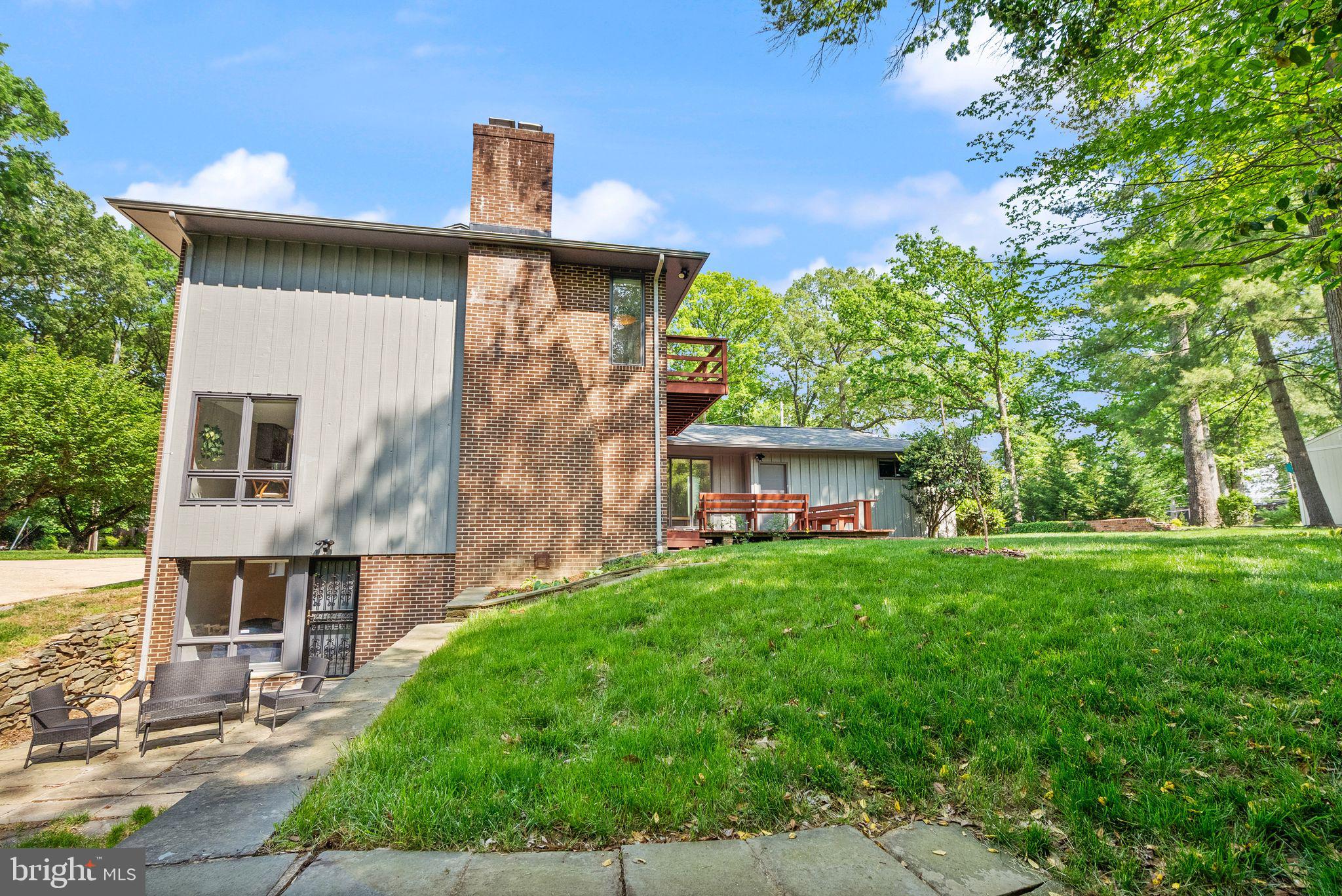 12205 Hazel Hill Cir