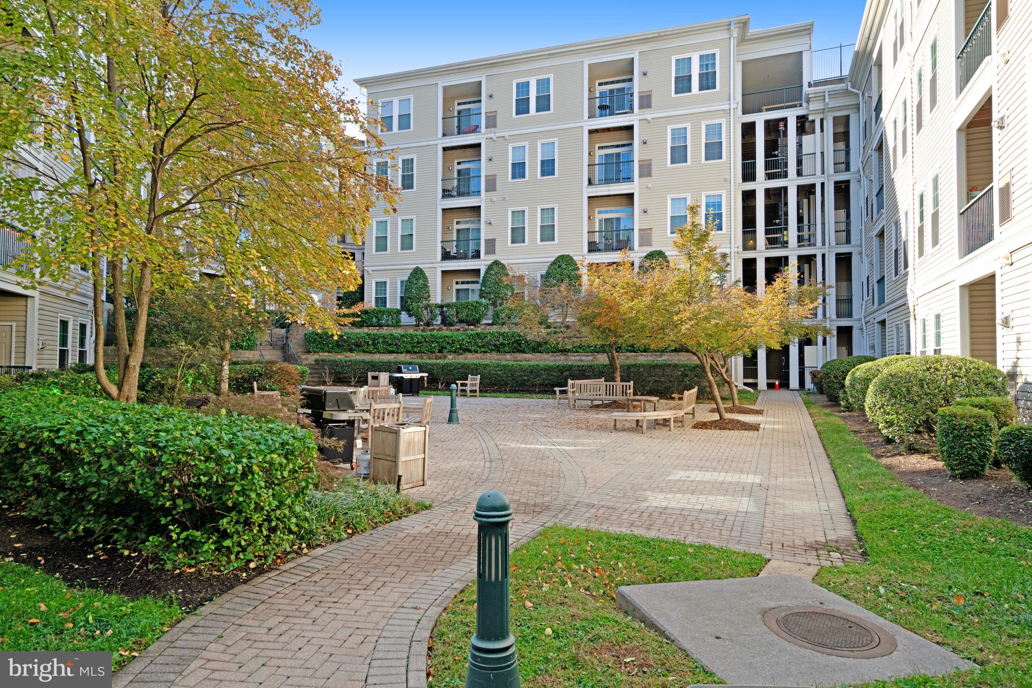 2321 25th St S #2-415