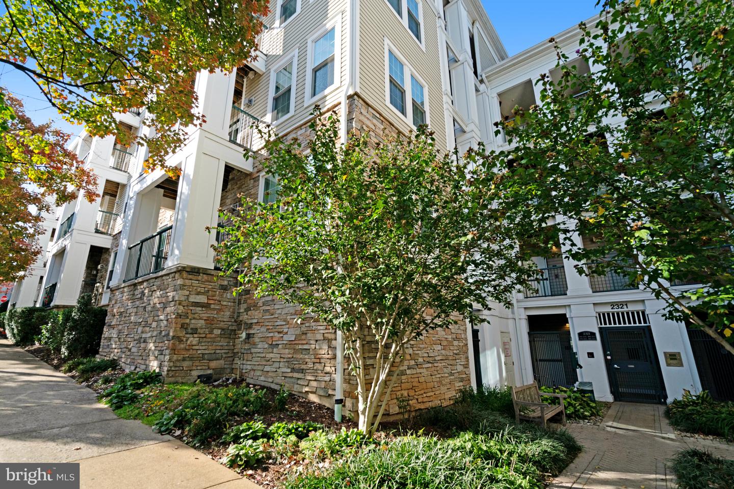 2321 25th St S #2-415