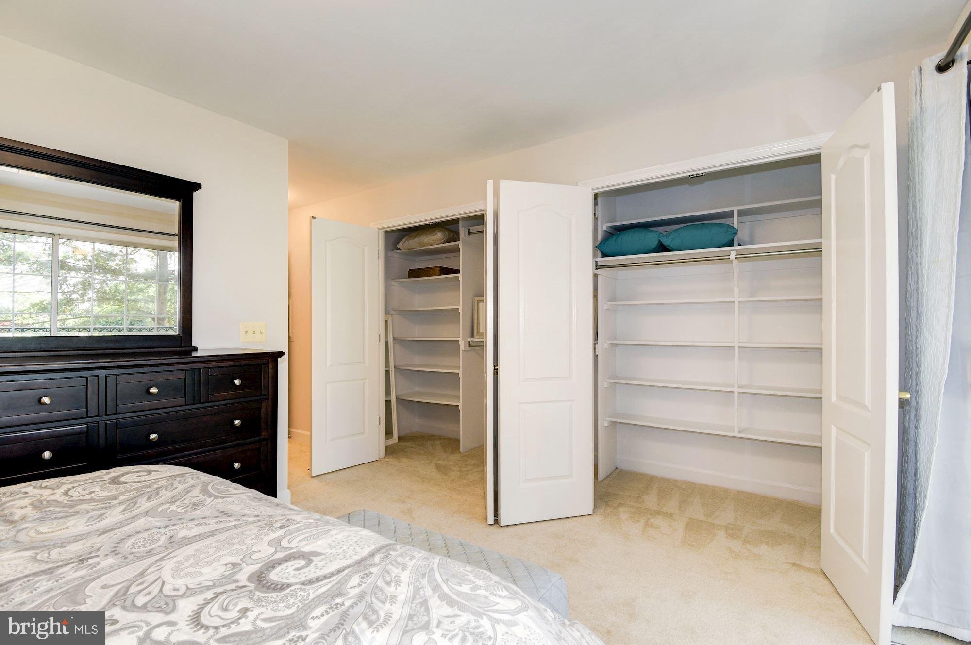 6924 FAIRFAX DR #204