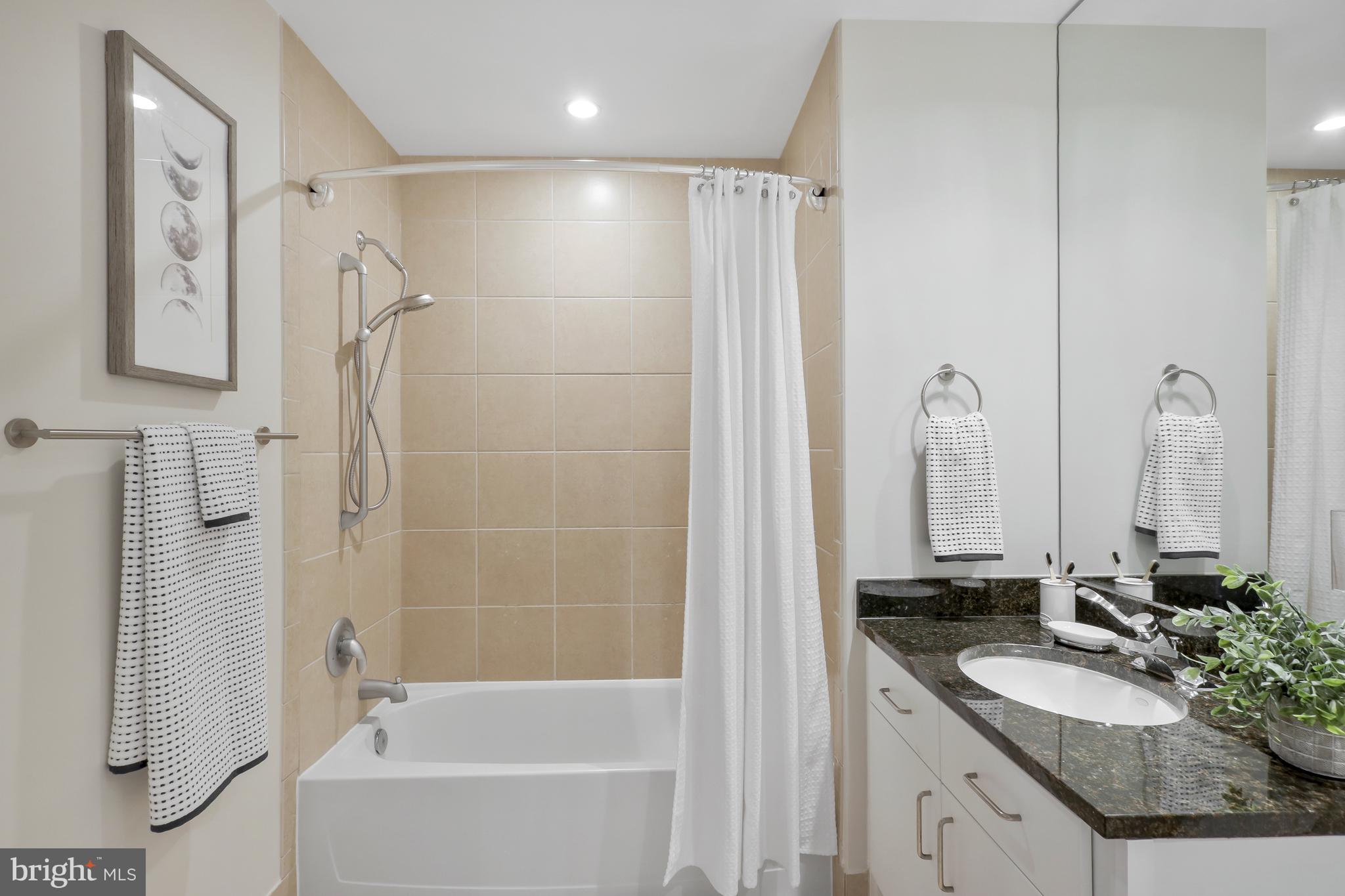3409 Wilson Blvd #204
