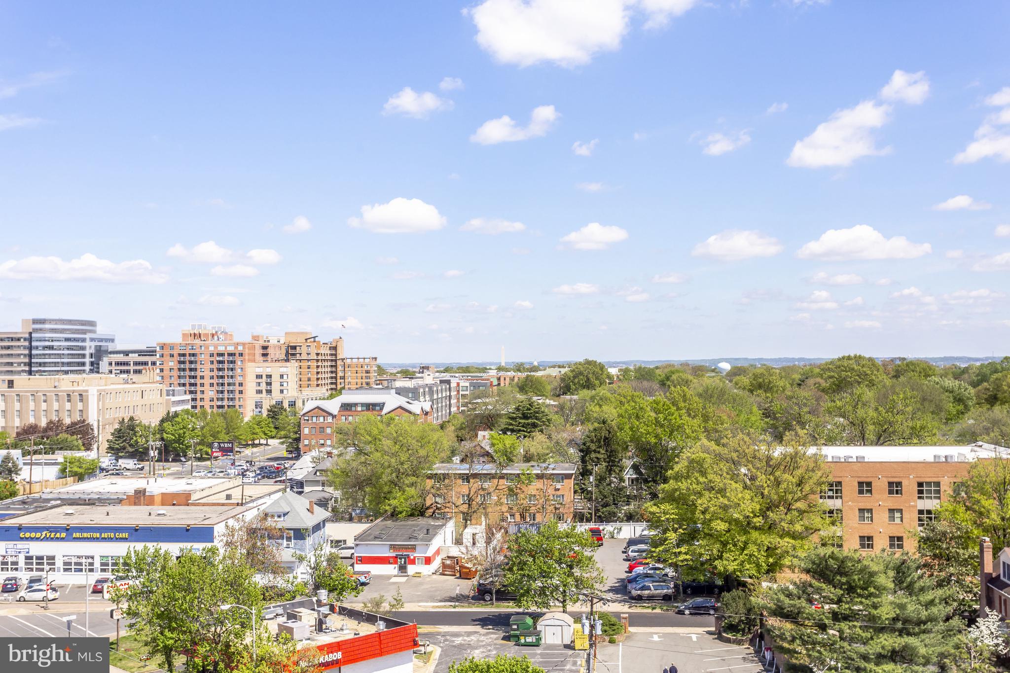 3409 Wilson Blvd #204