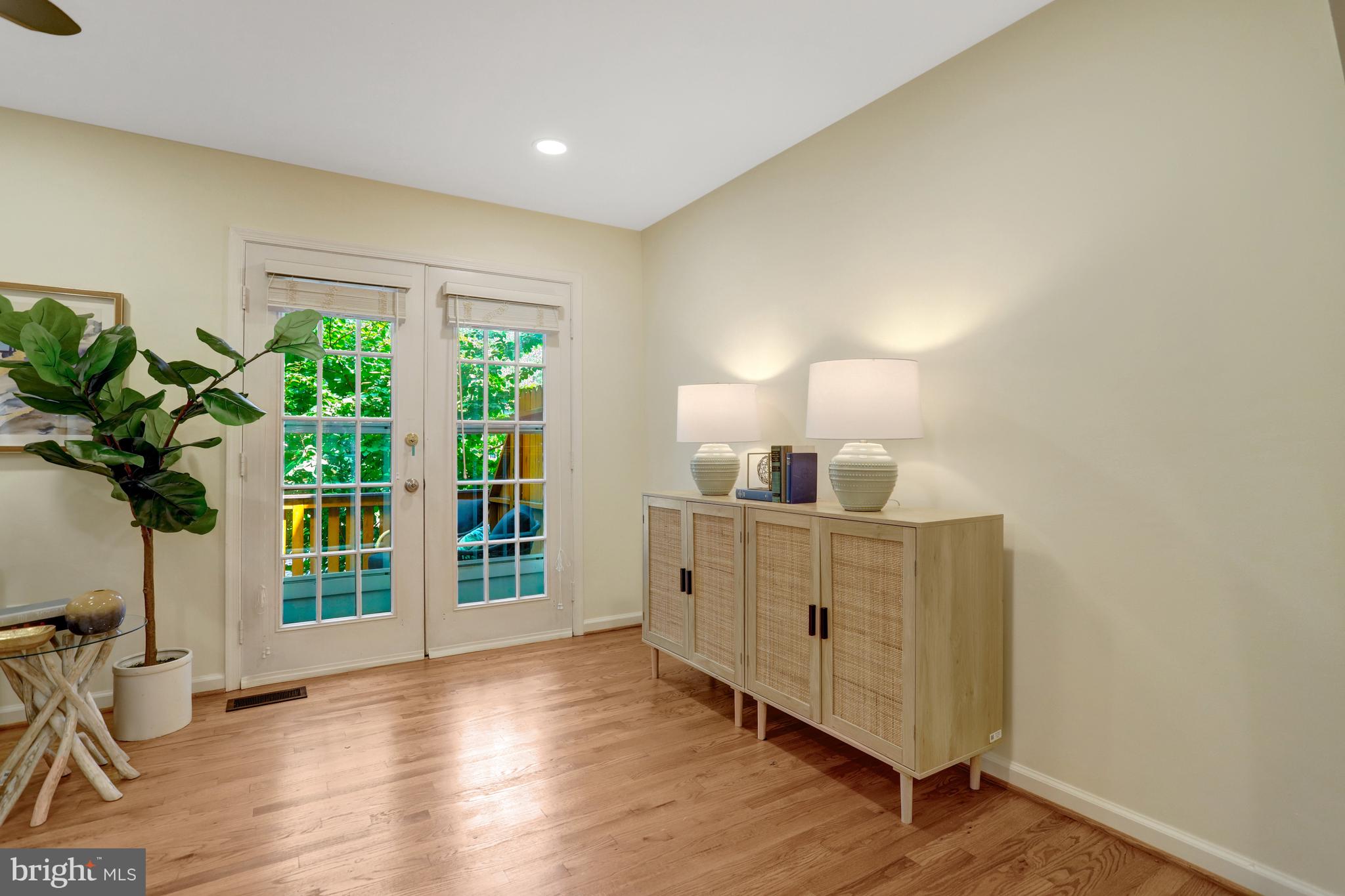 2408-A S Walter Reed Dr S #1