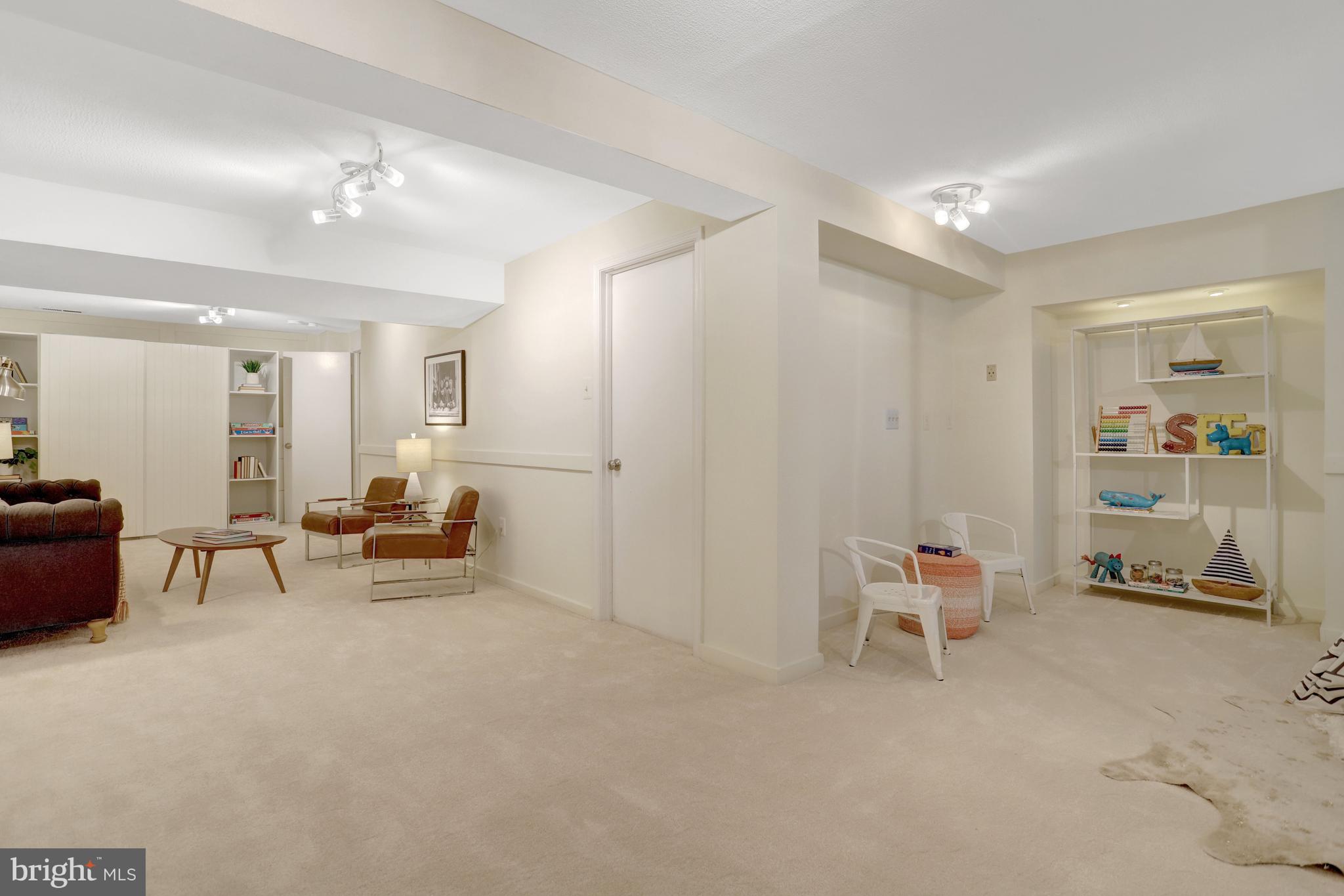 2408-A S Walter Reed Dr S #1