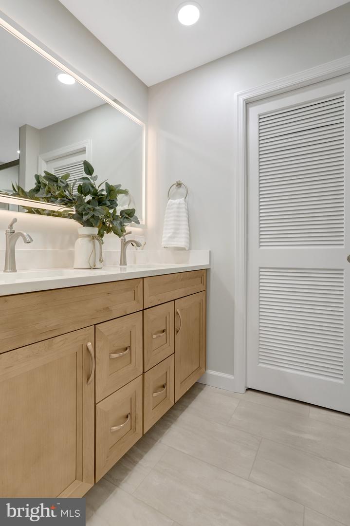 2408-A S Walter Reed Dr S #1