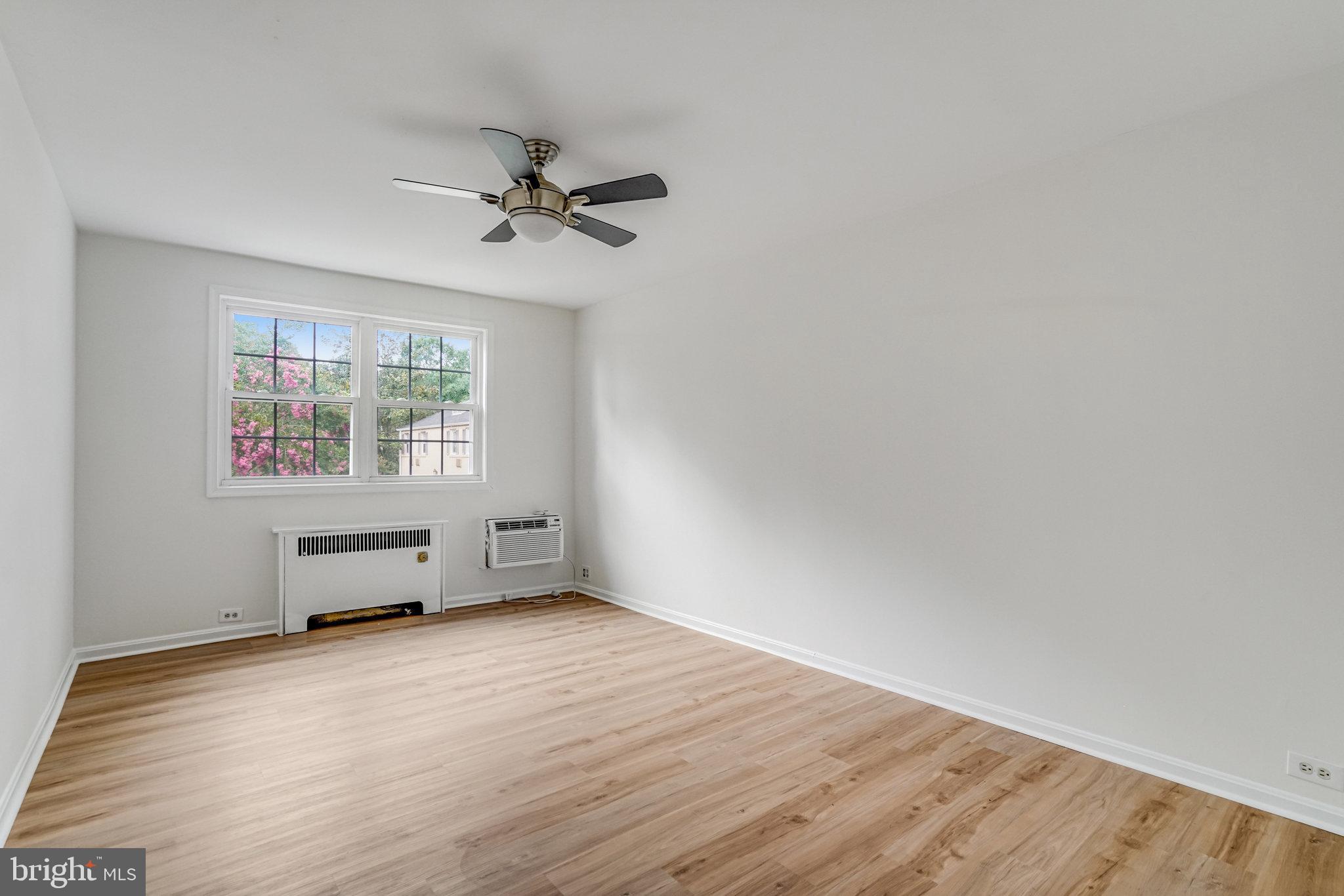 105 N George Mason Dr N #105-2