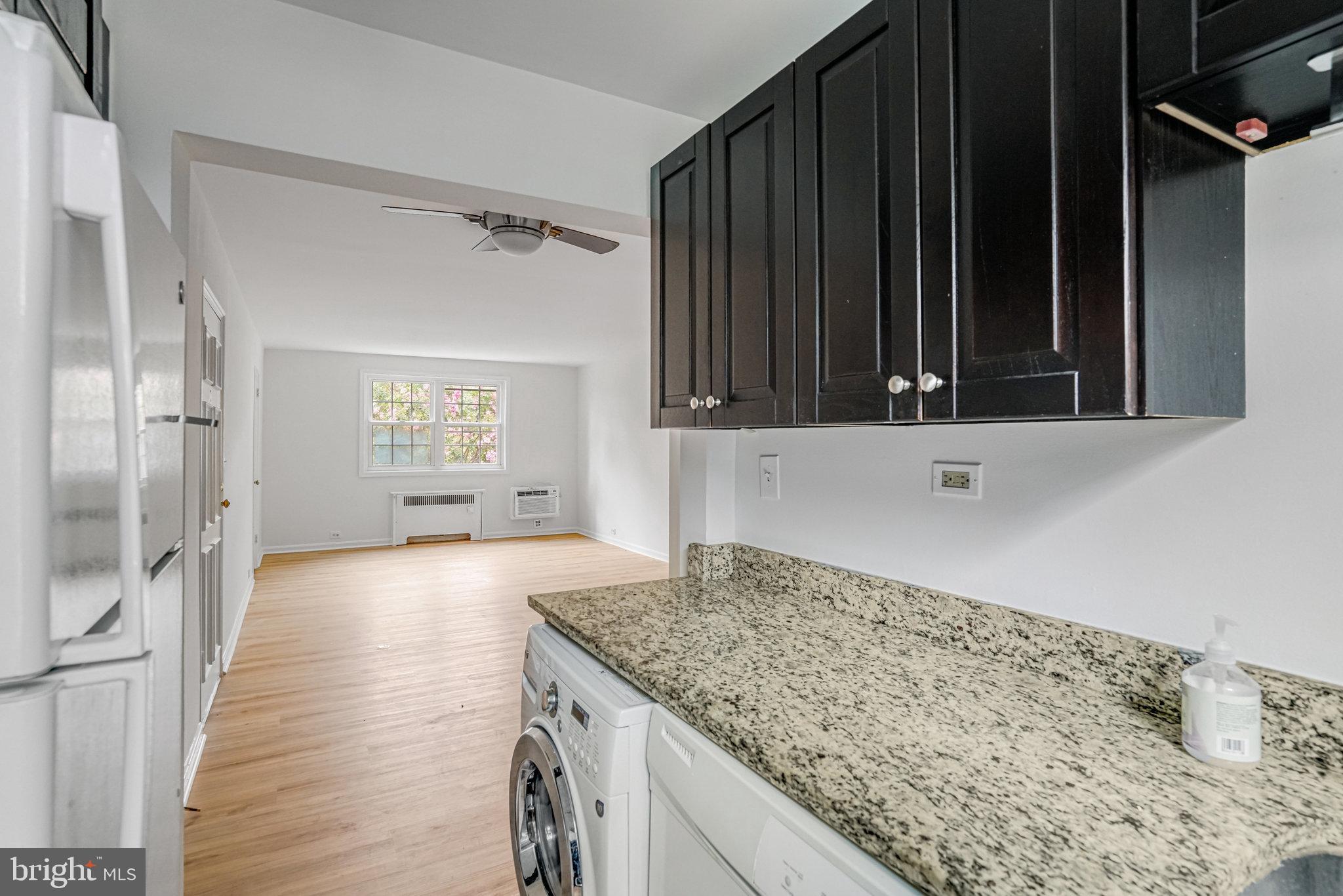 105 N George Mason Dr N #105-2