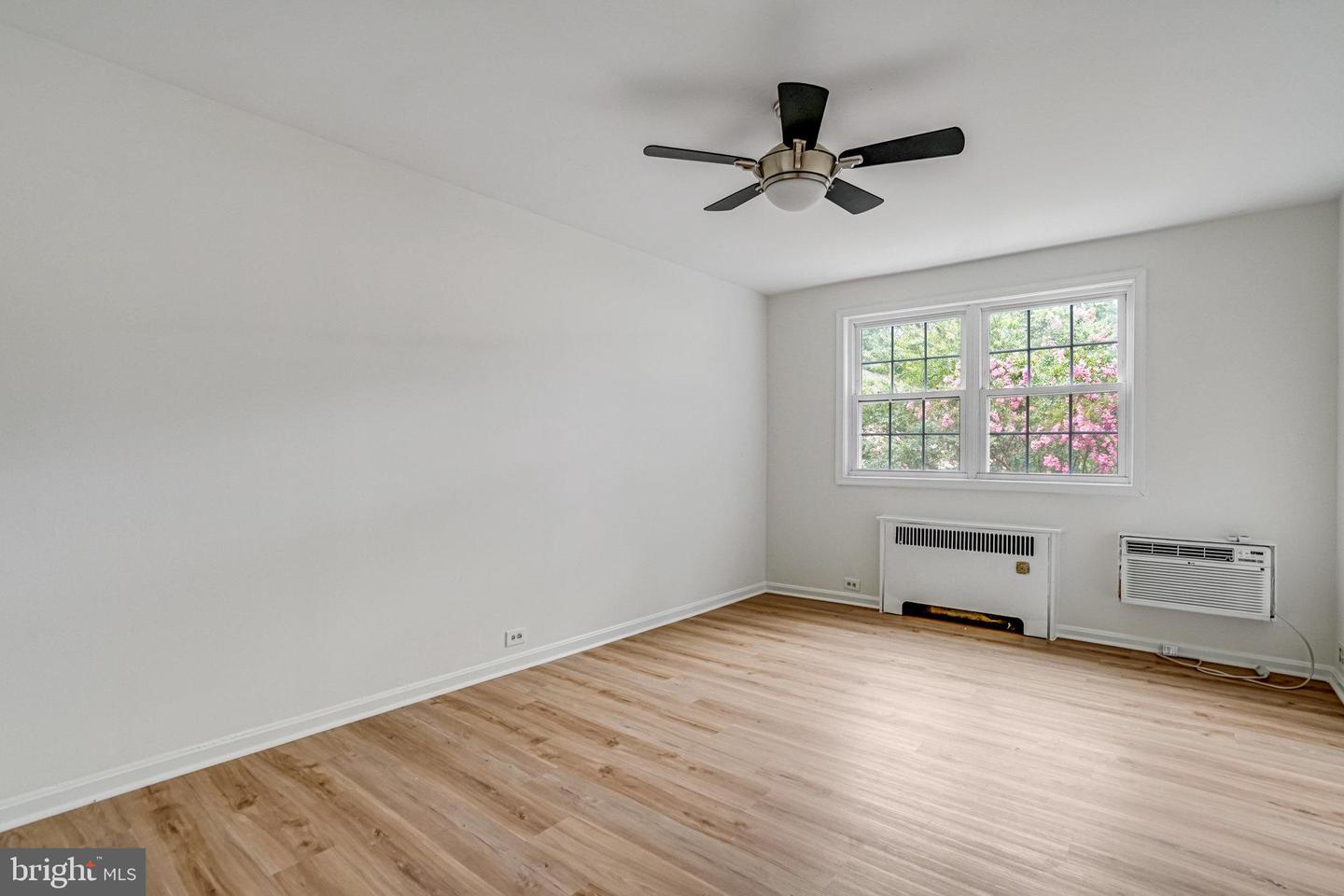 105 N George Mason Dr N #105-2