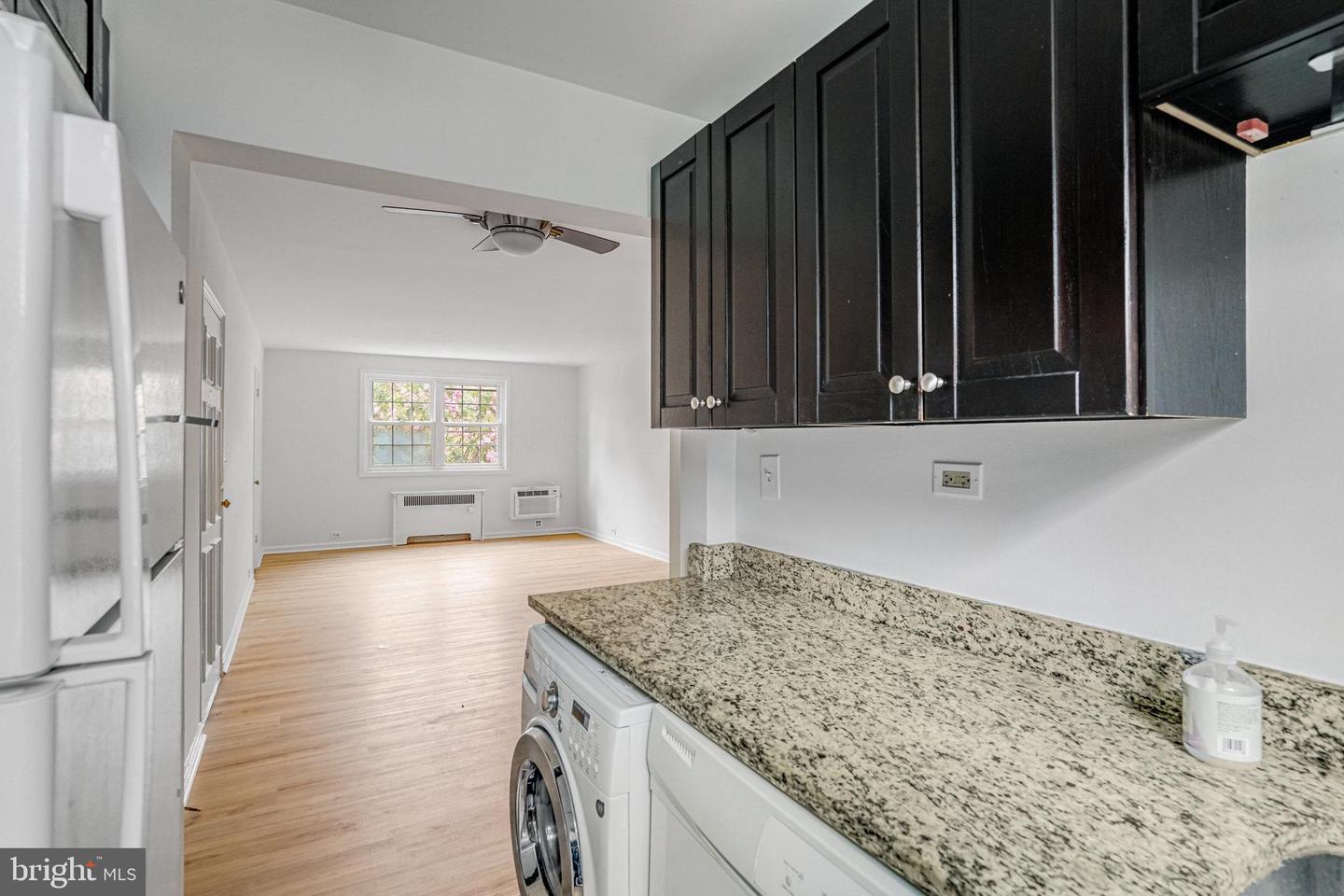 105 N George Mason Dr N #105-2