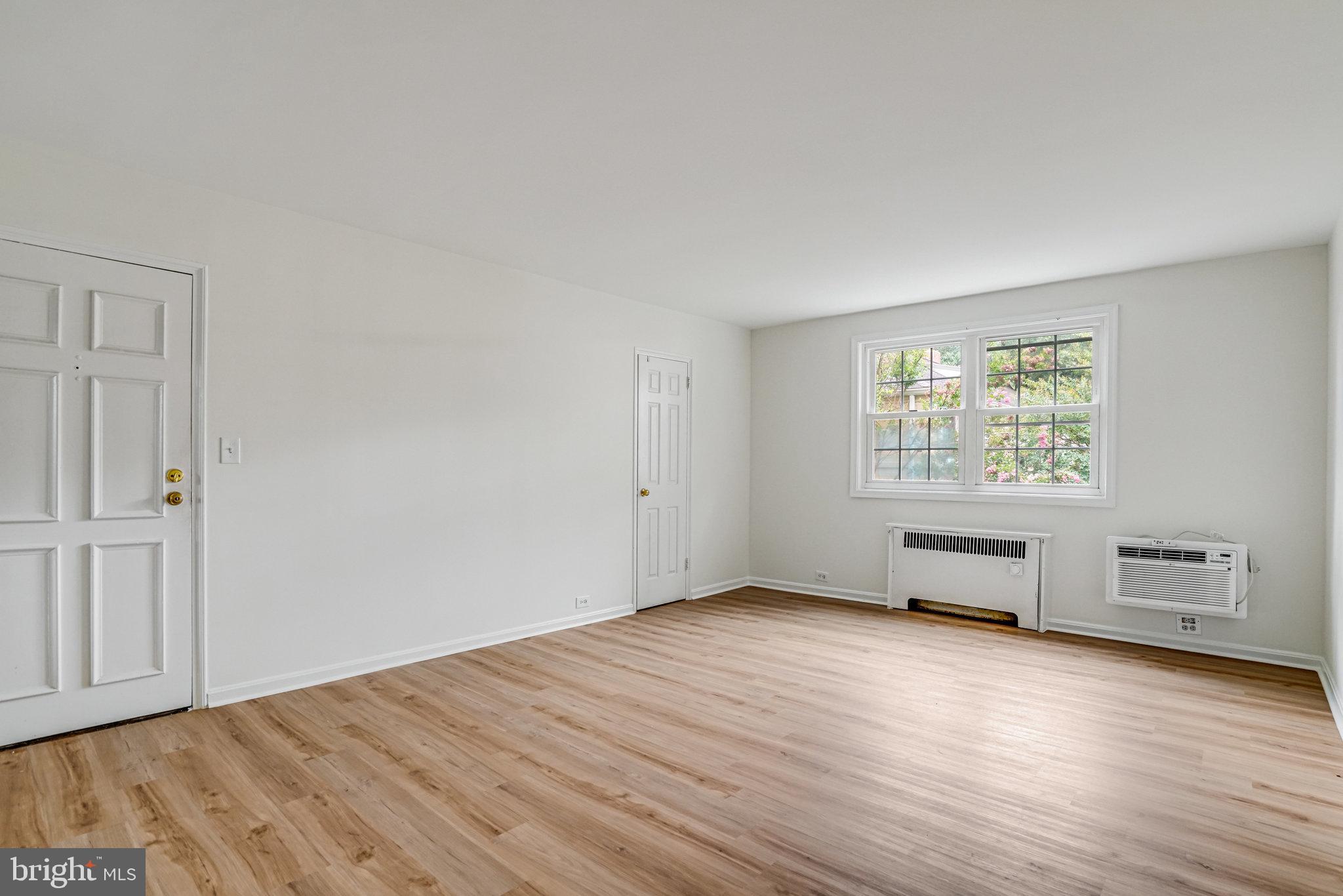 105 N George Mason Dr N #105-2