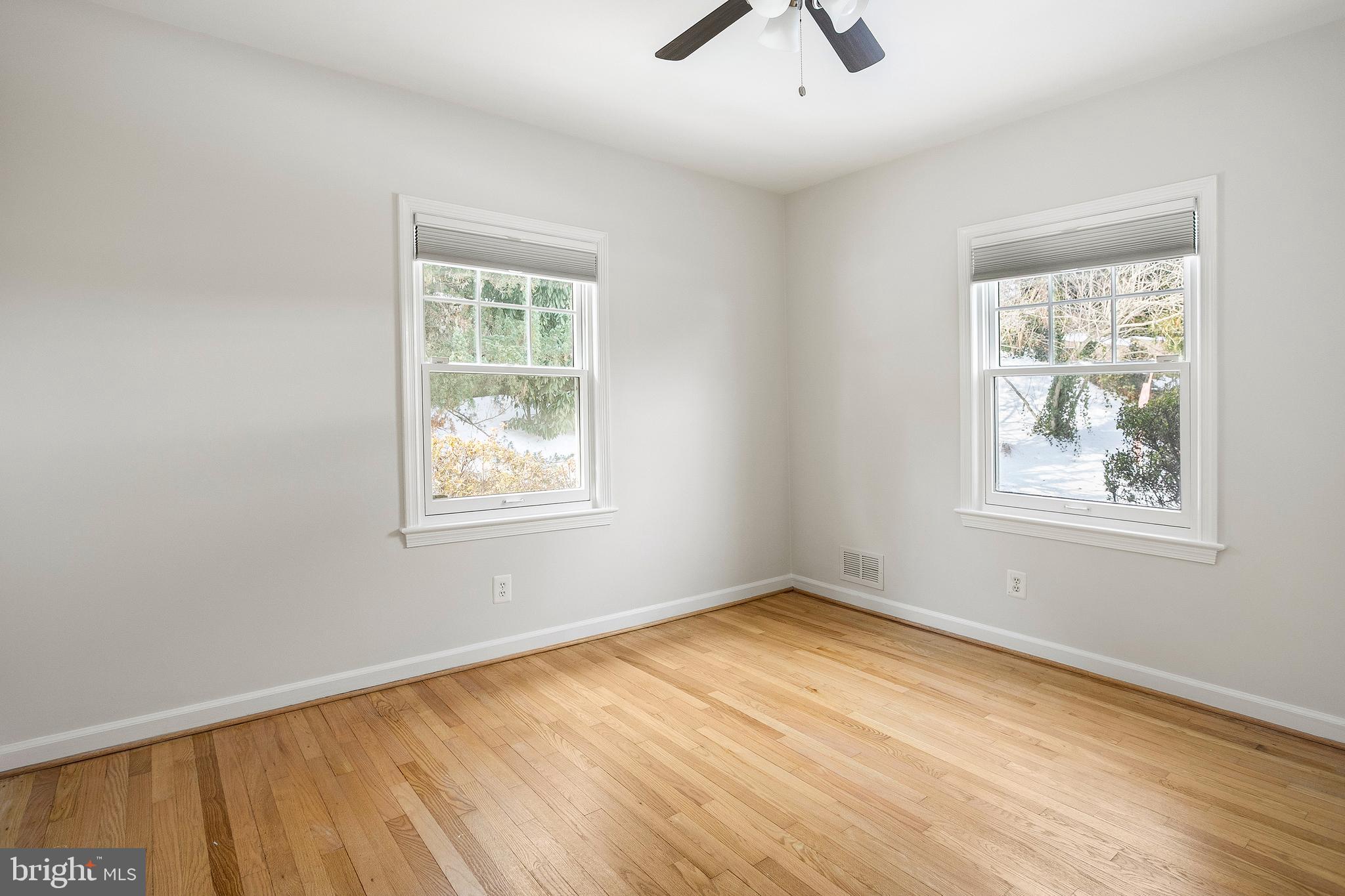 3438 N GEORGE MASON DRIVE N