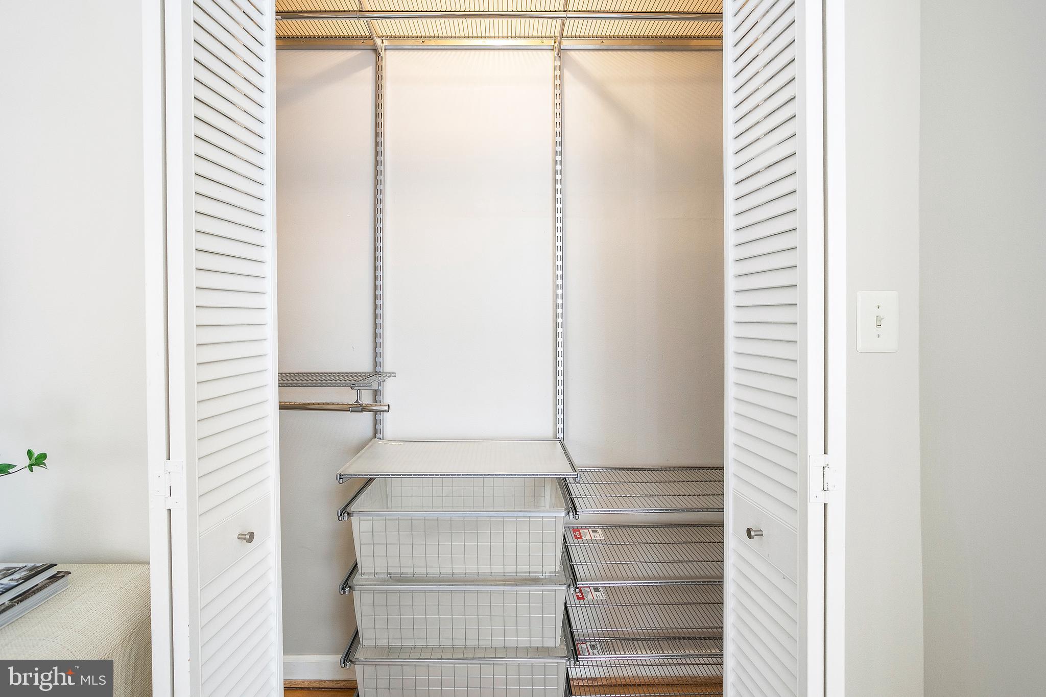 3438 N GEORGE MASON DRIVE N