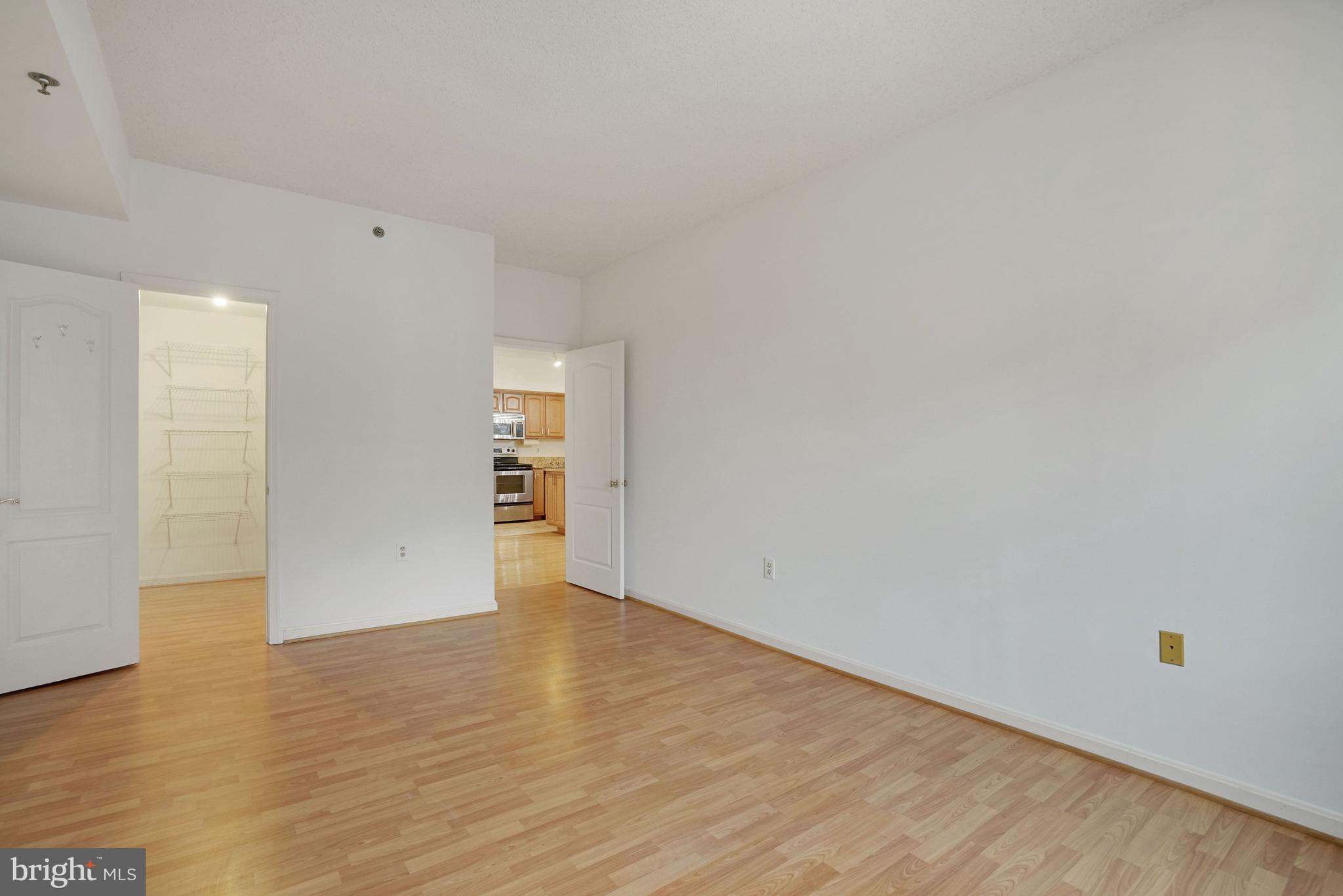 1211 S EADS STREET 1011