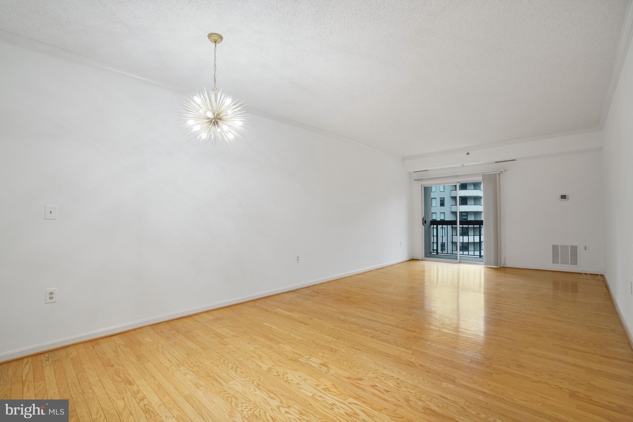 1211 S EADS STREET 1011