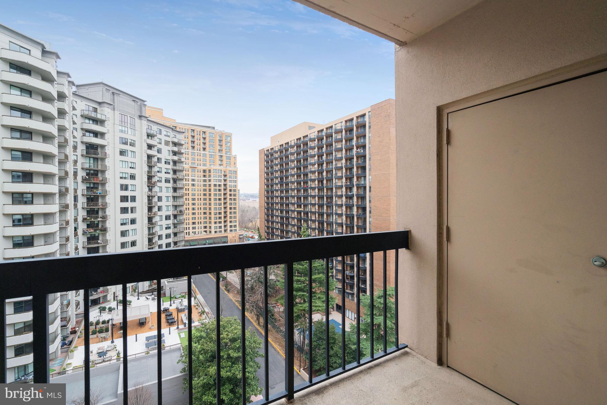 1211 S EADS STREET 1011