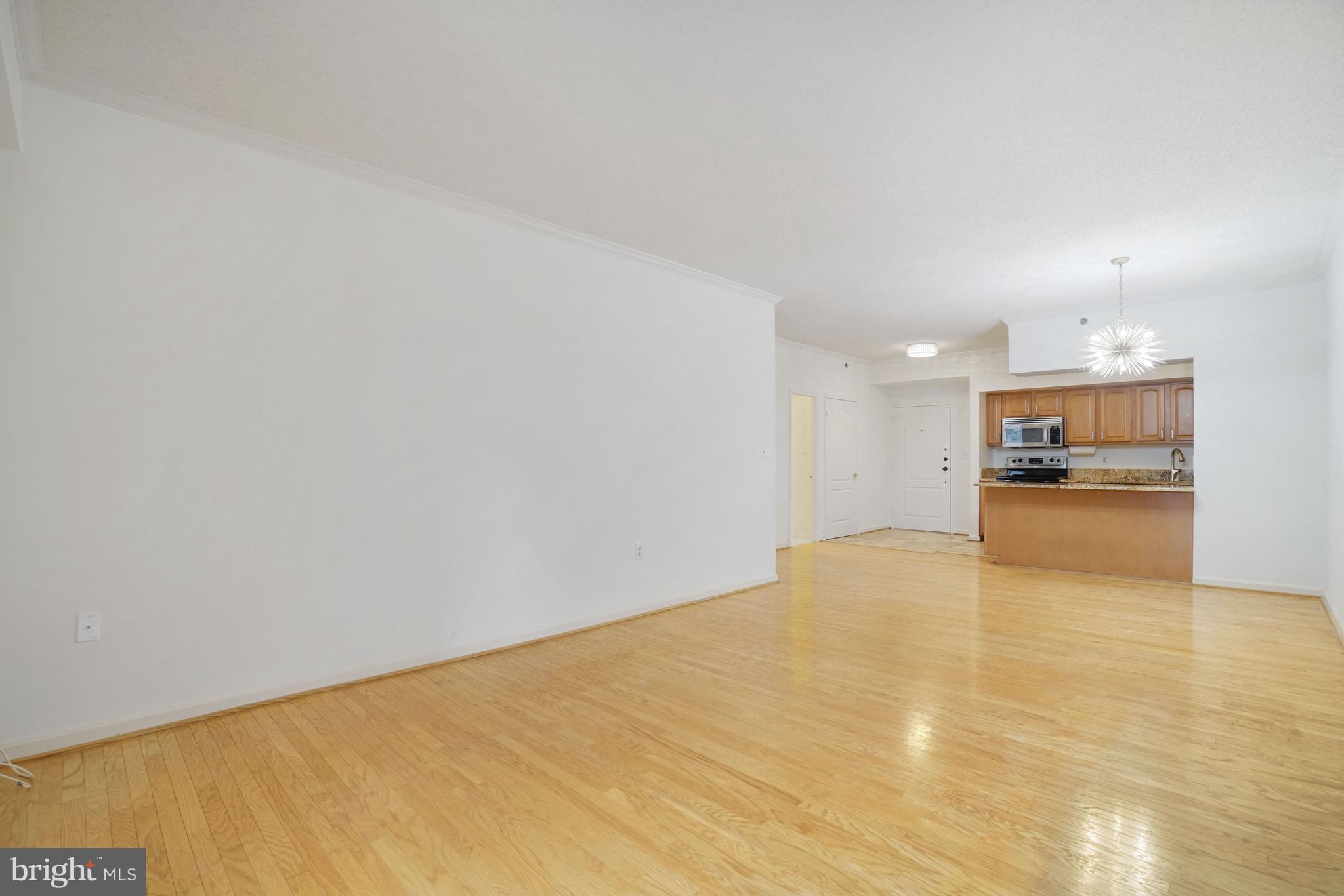 1211 S EADS STREET 1011