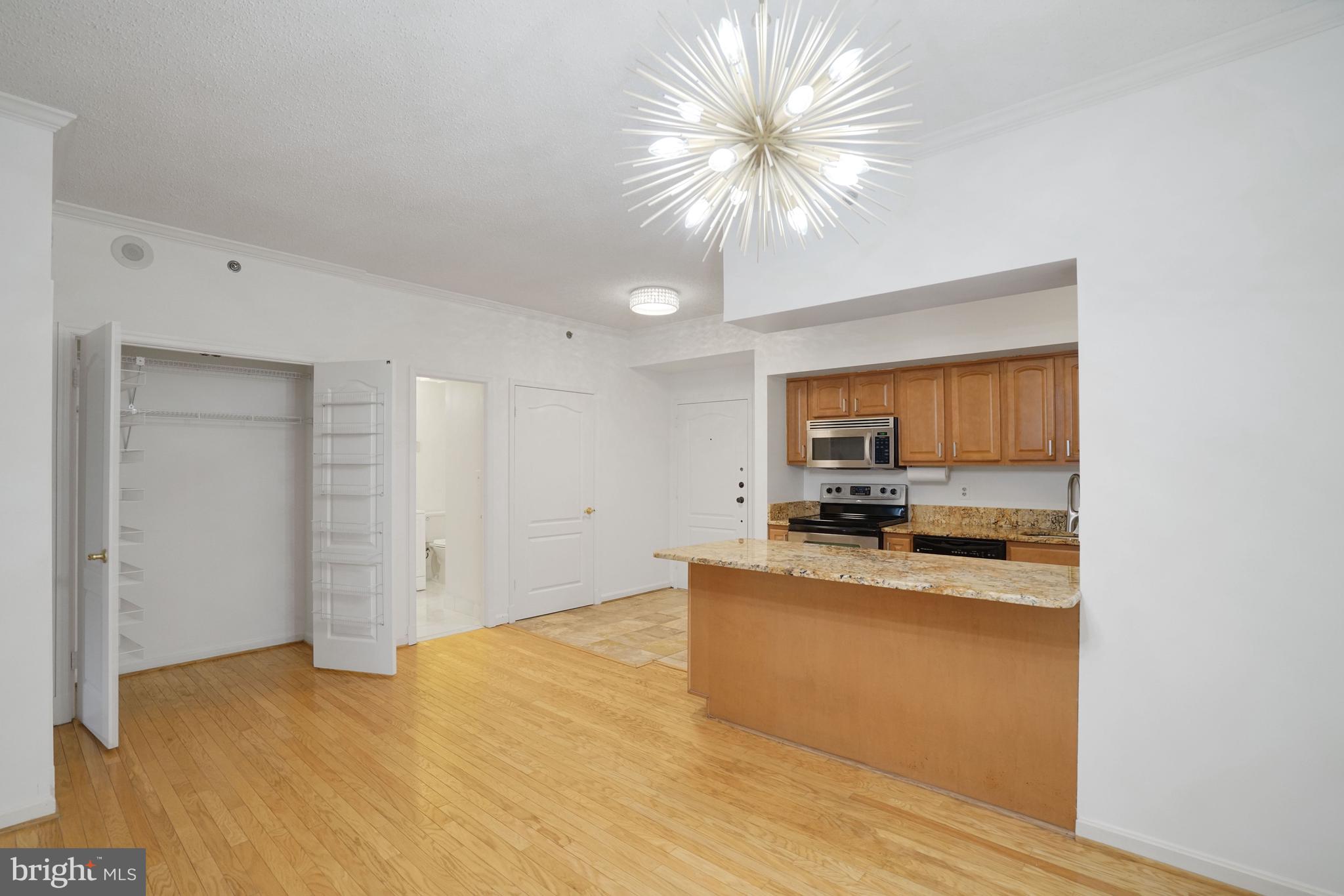 1211 S EADS STREET 1011