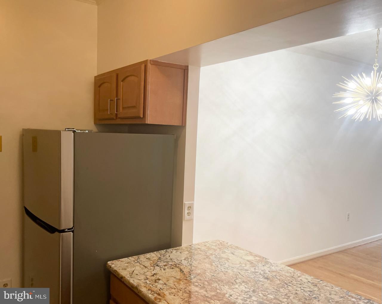 1211 S EADS STREET 1011