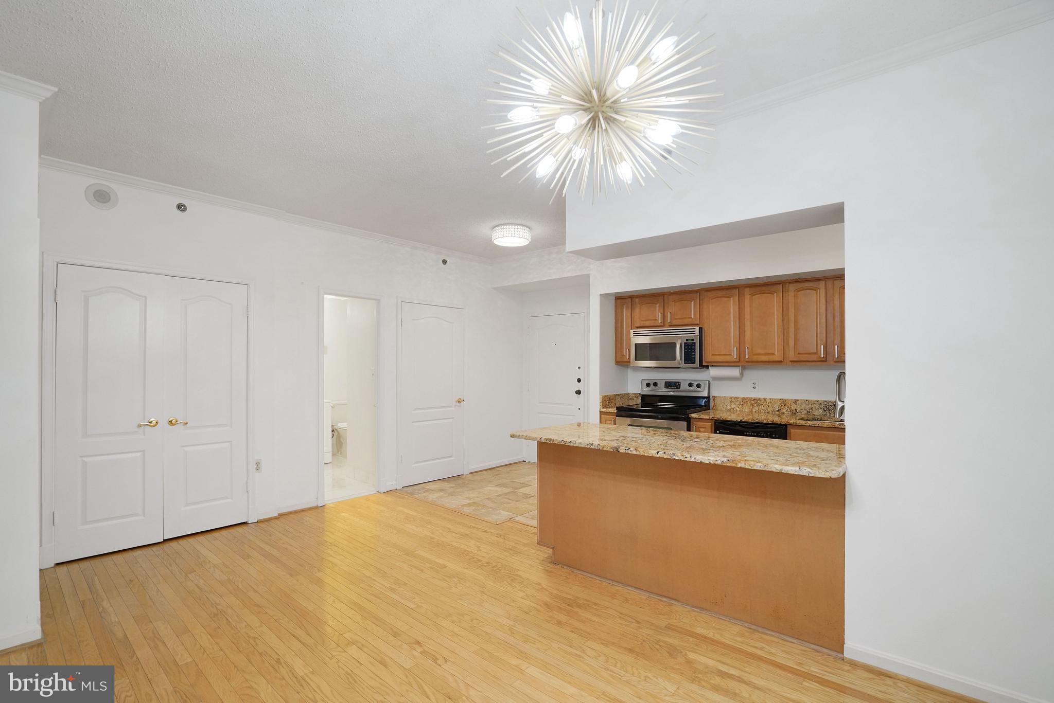 1211 S EADS STREET 1011