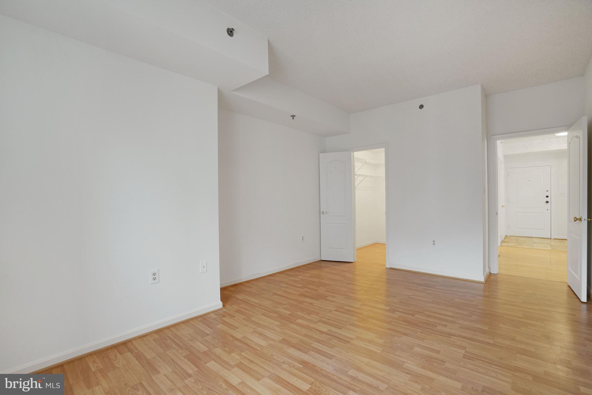 1211 S EADS STREET 1011