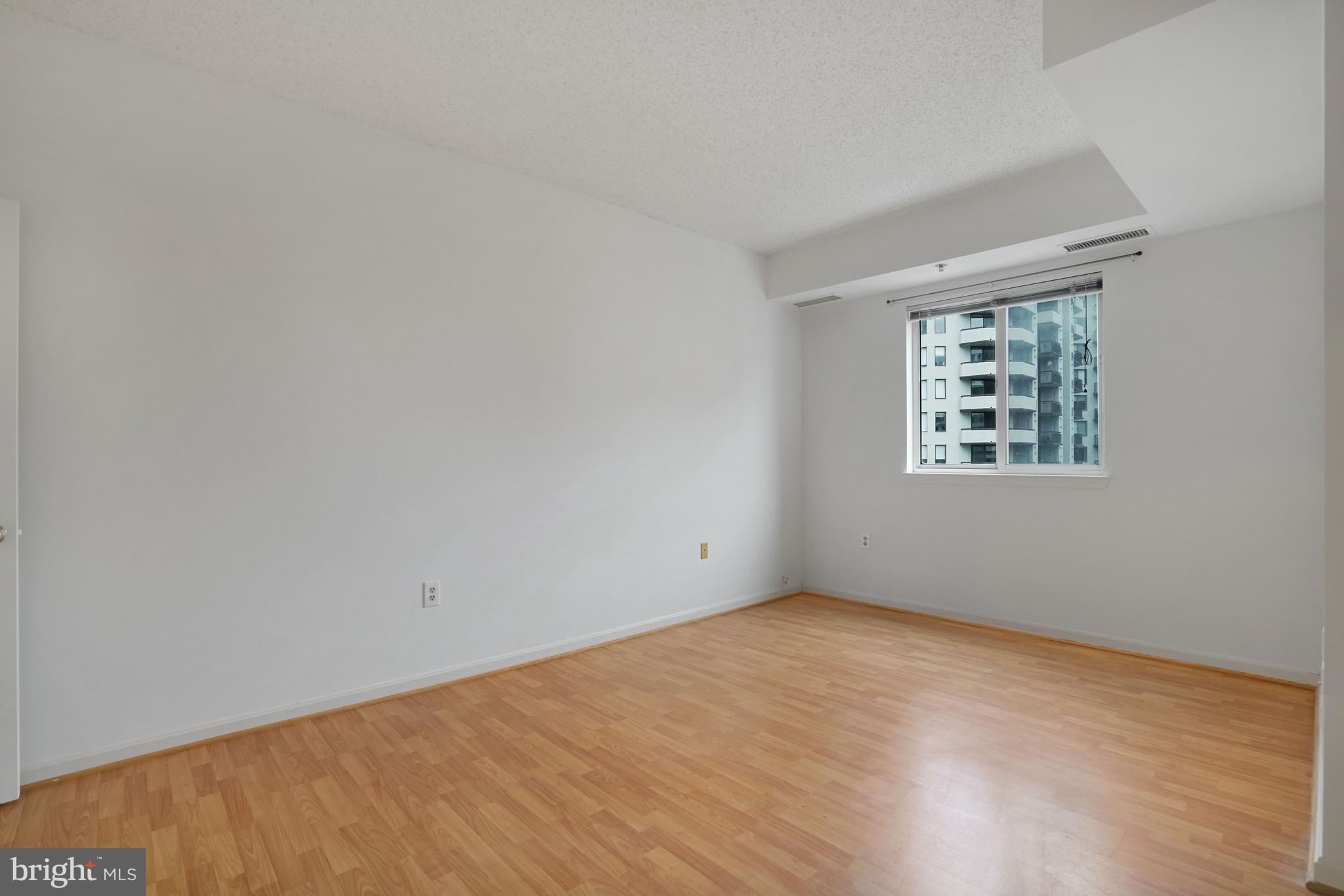 1211 S EADS STREET 1011