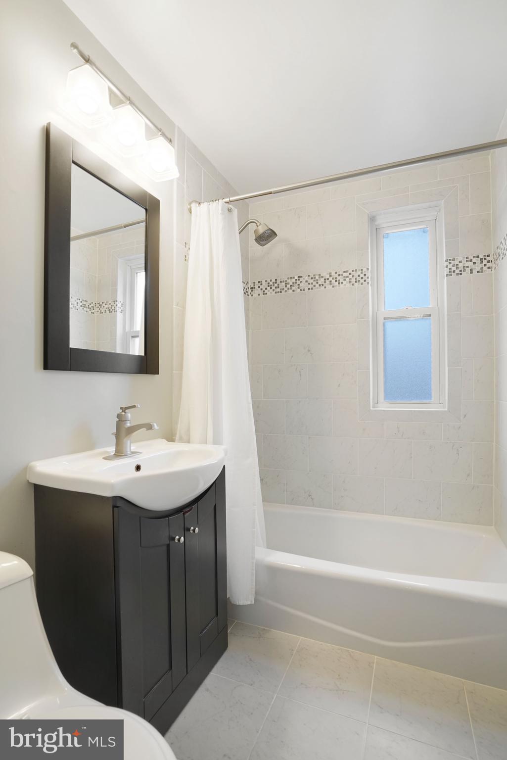 107 N GEORGE MASON DRIVE N 4