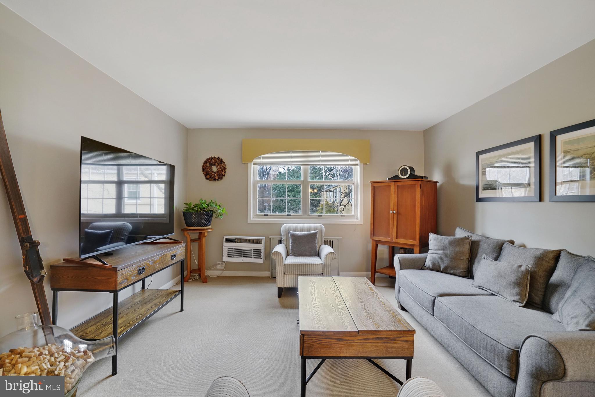 107 N GEORGE MASON DRIVE N 4