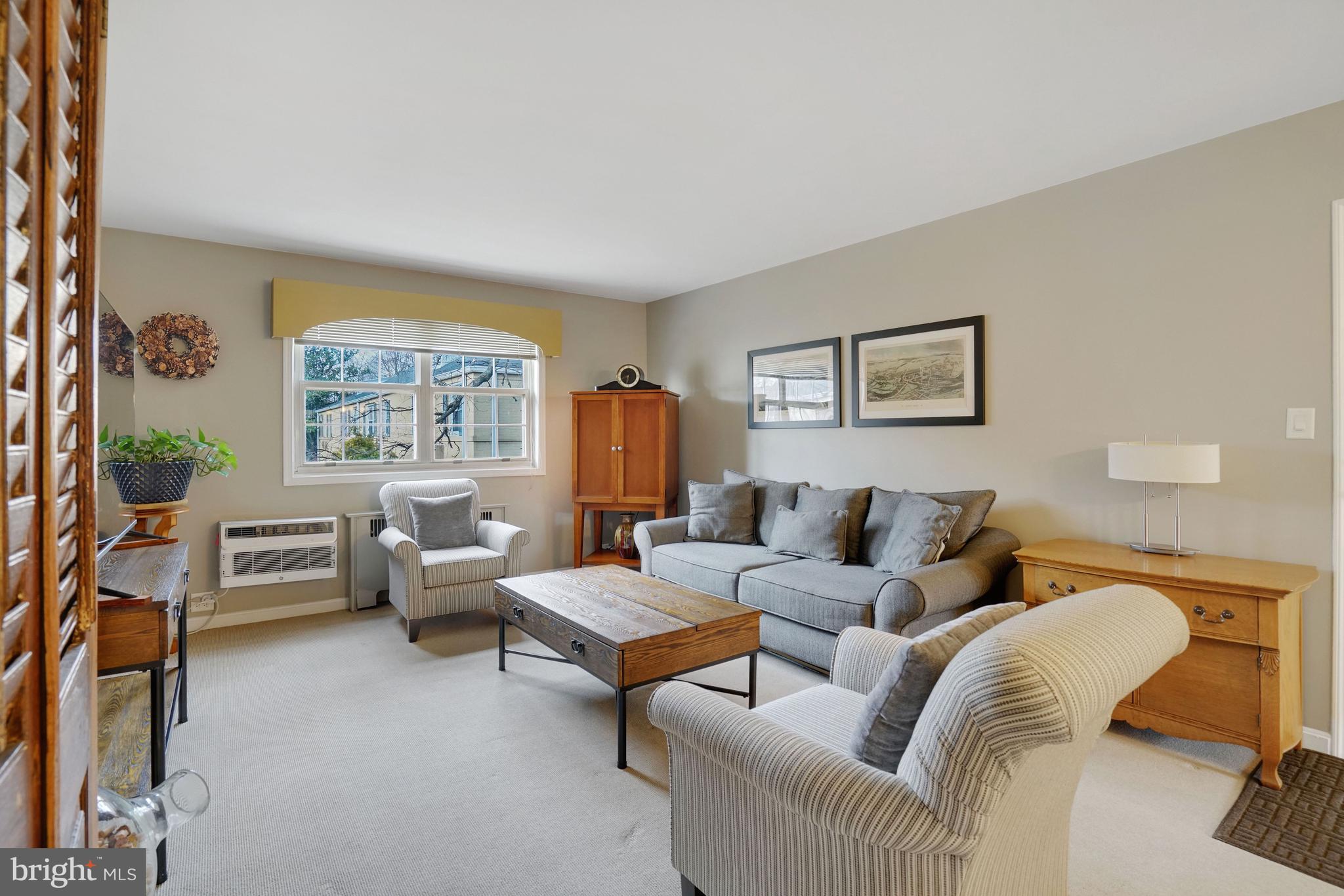 107 N GEORGE MASON DRIVE N 4