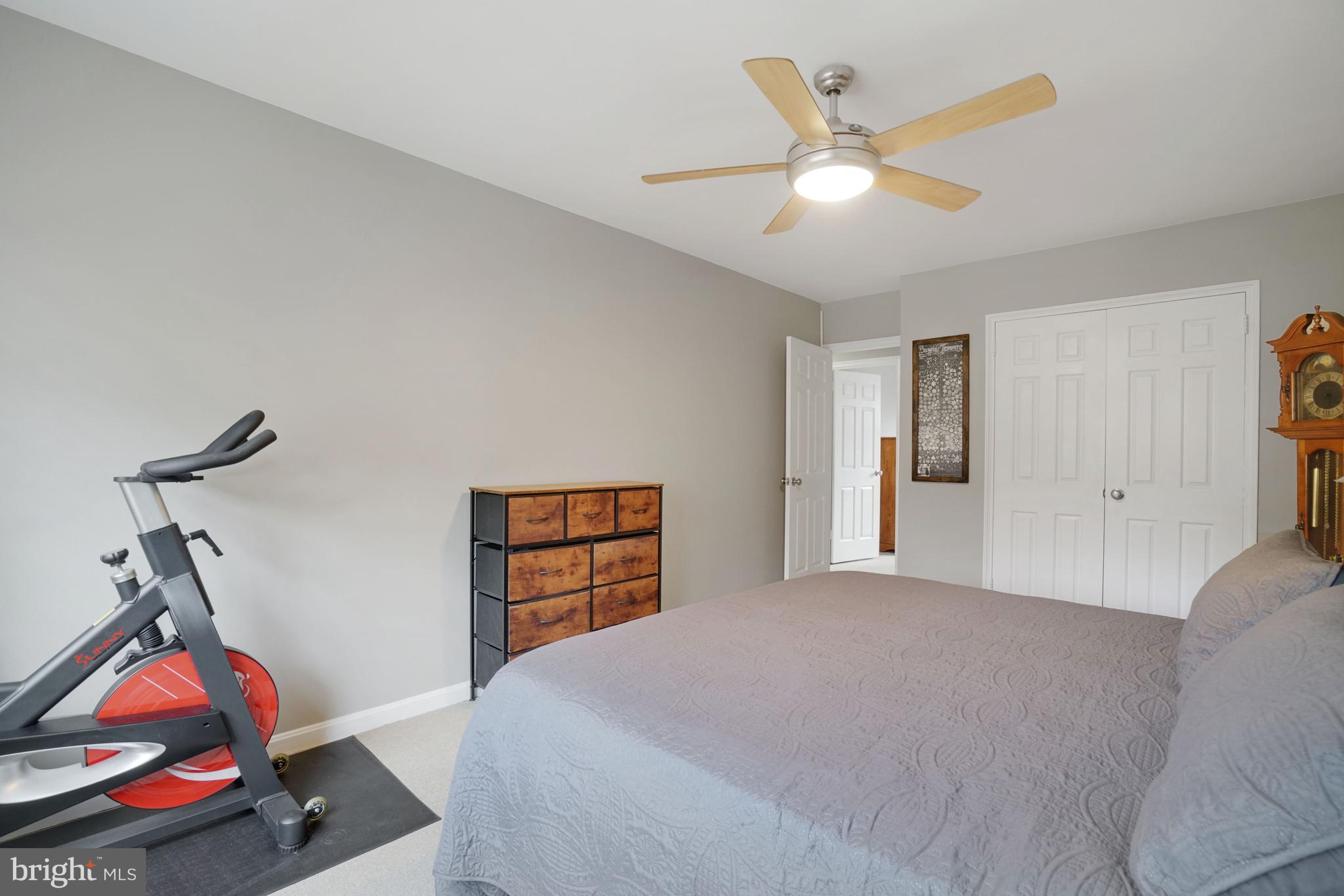 107 N GEORGE MASON DRIVE N 4