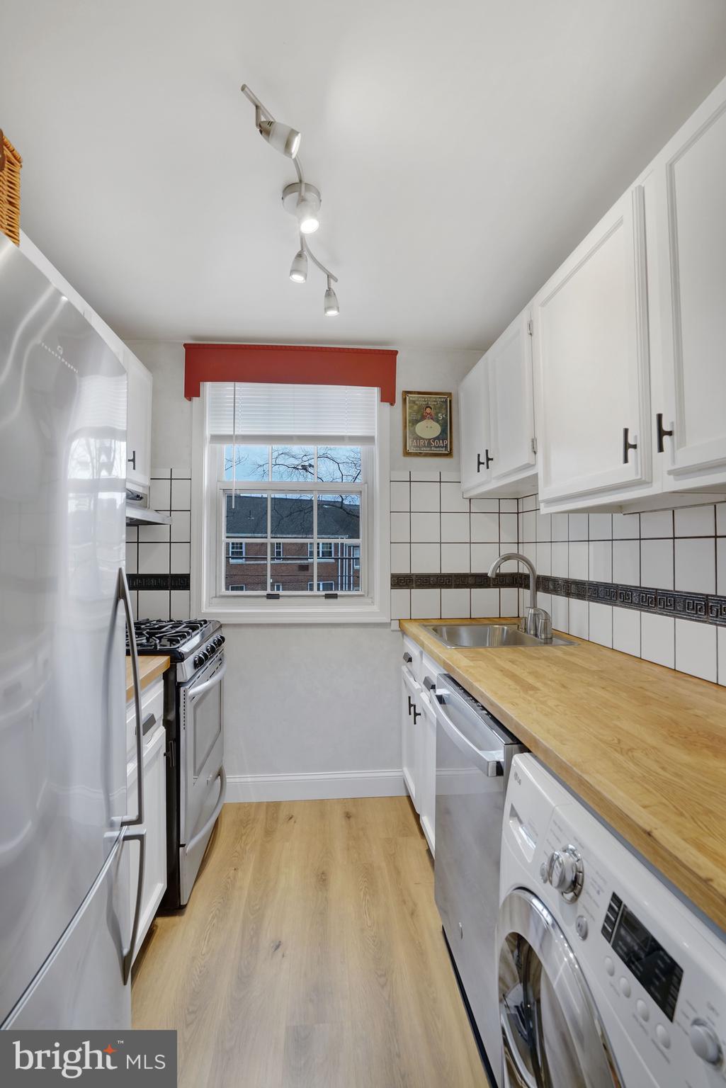 107 N GEORGE MASON DRIVE N 4