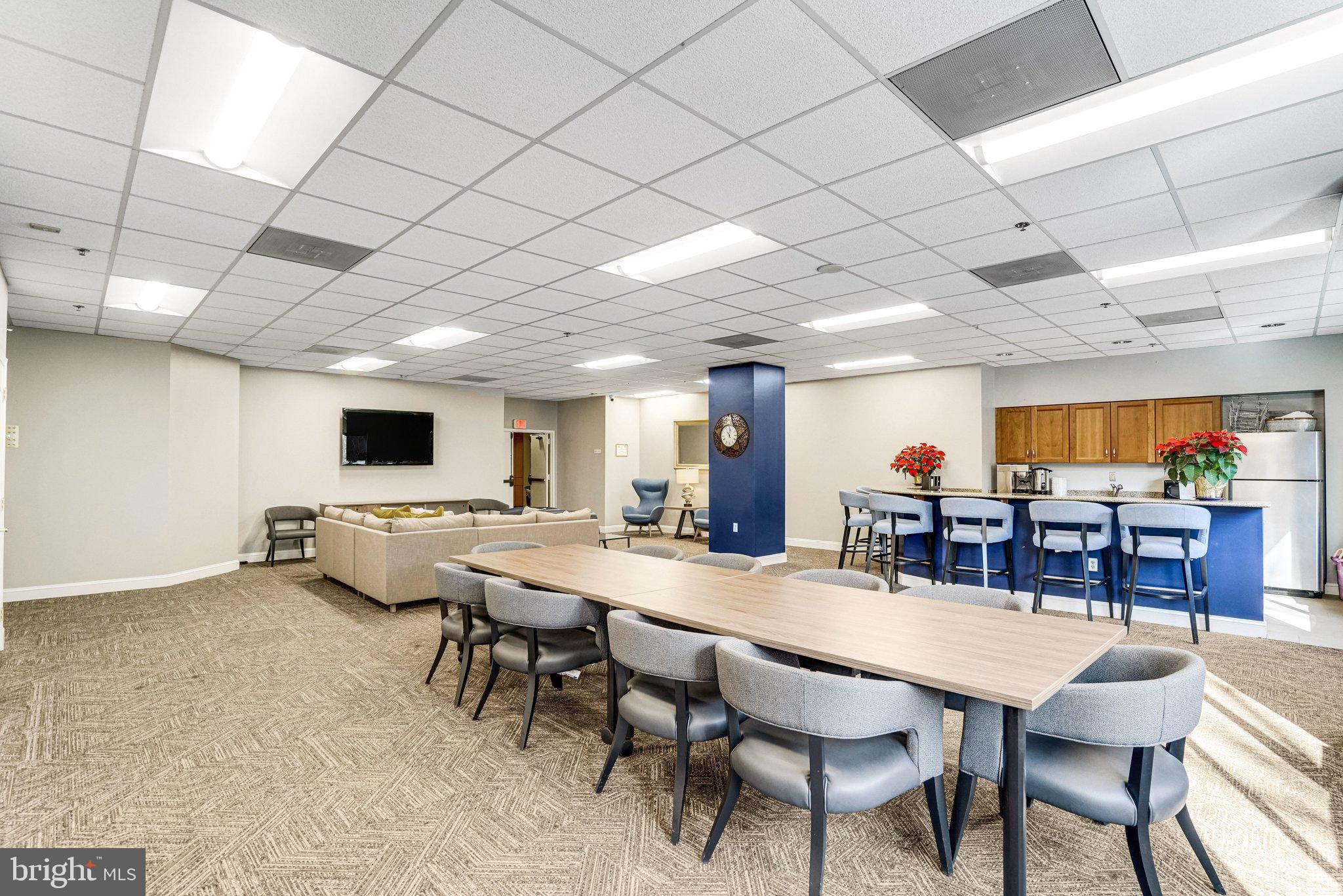 1211 S EADS STREET 1009