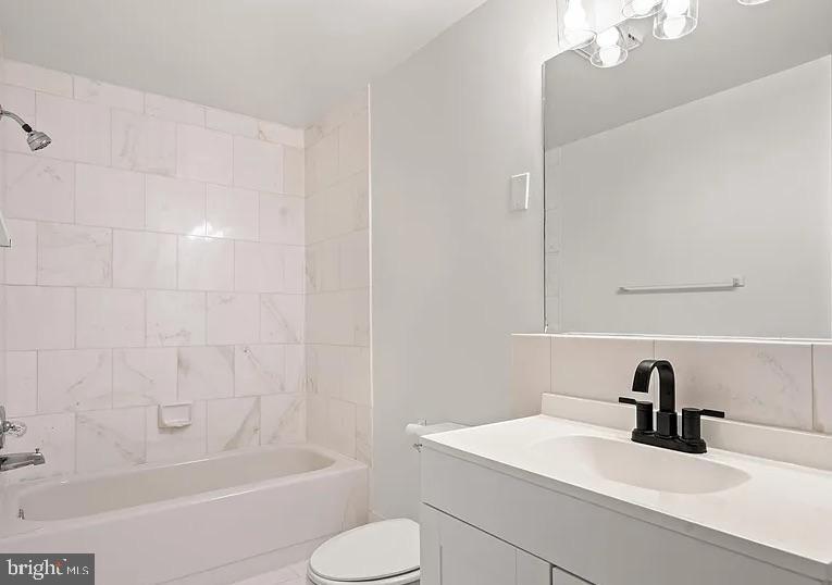 1211 S EADS STREET 1009