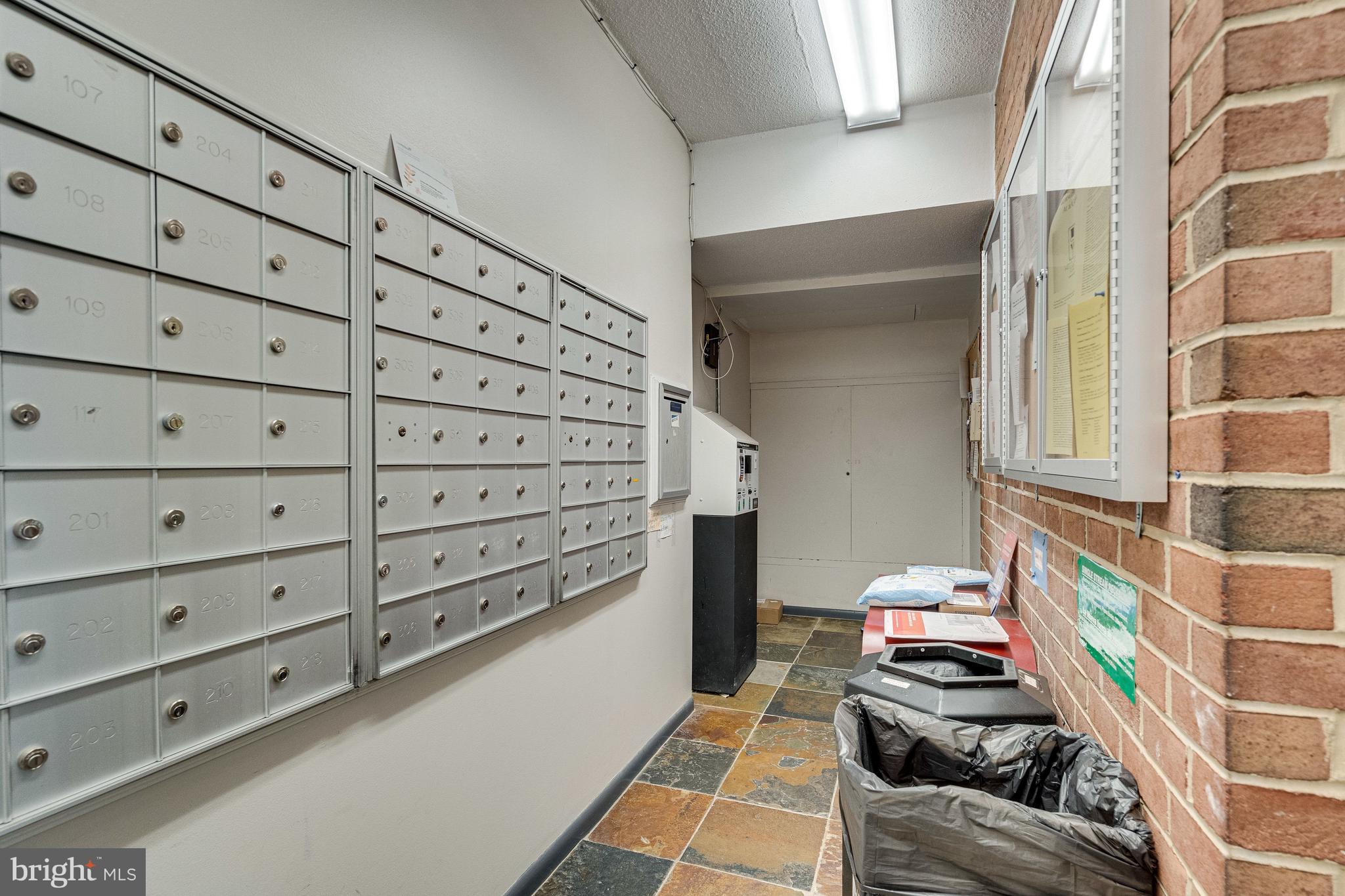 3515 WASHINGTON BOULEVARD 207