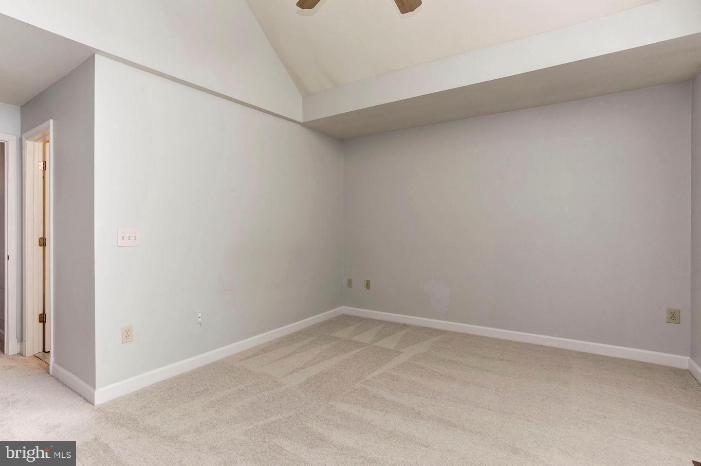 6916 FAIRFAX DRIVE 312