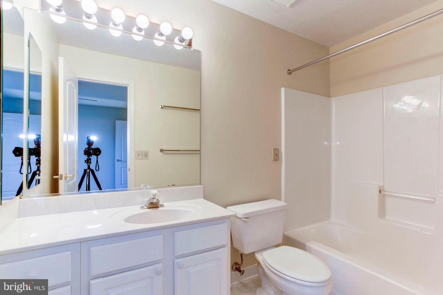 6916 FAIRFAX DRIVE 312