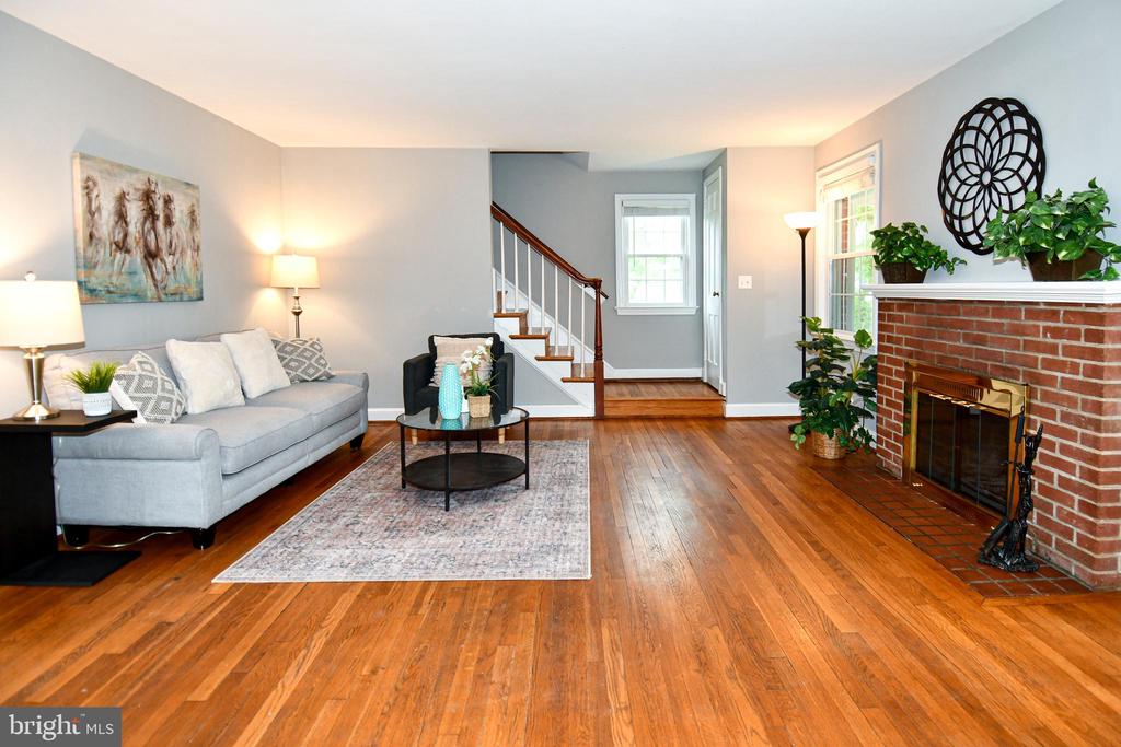 7 S IRVING STREET