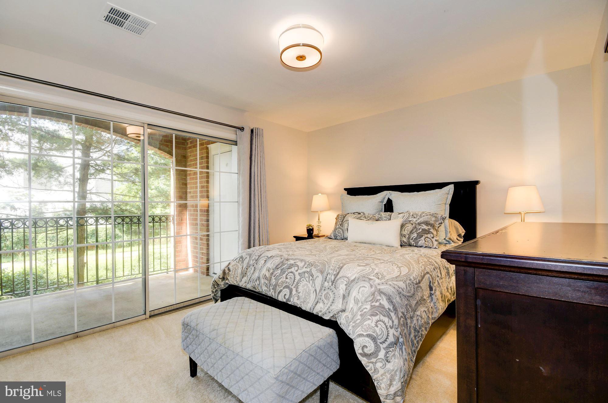 6924 FAIRFAX DRIVE 204