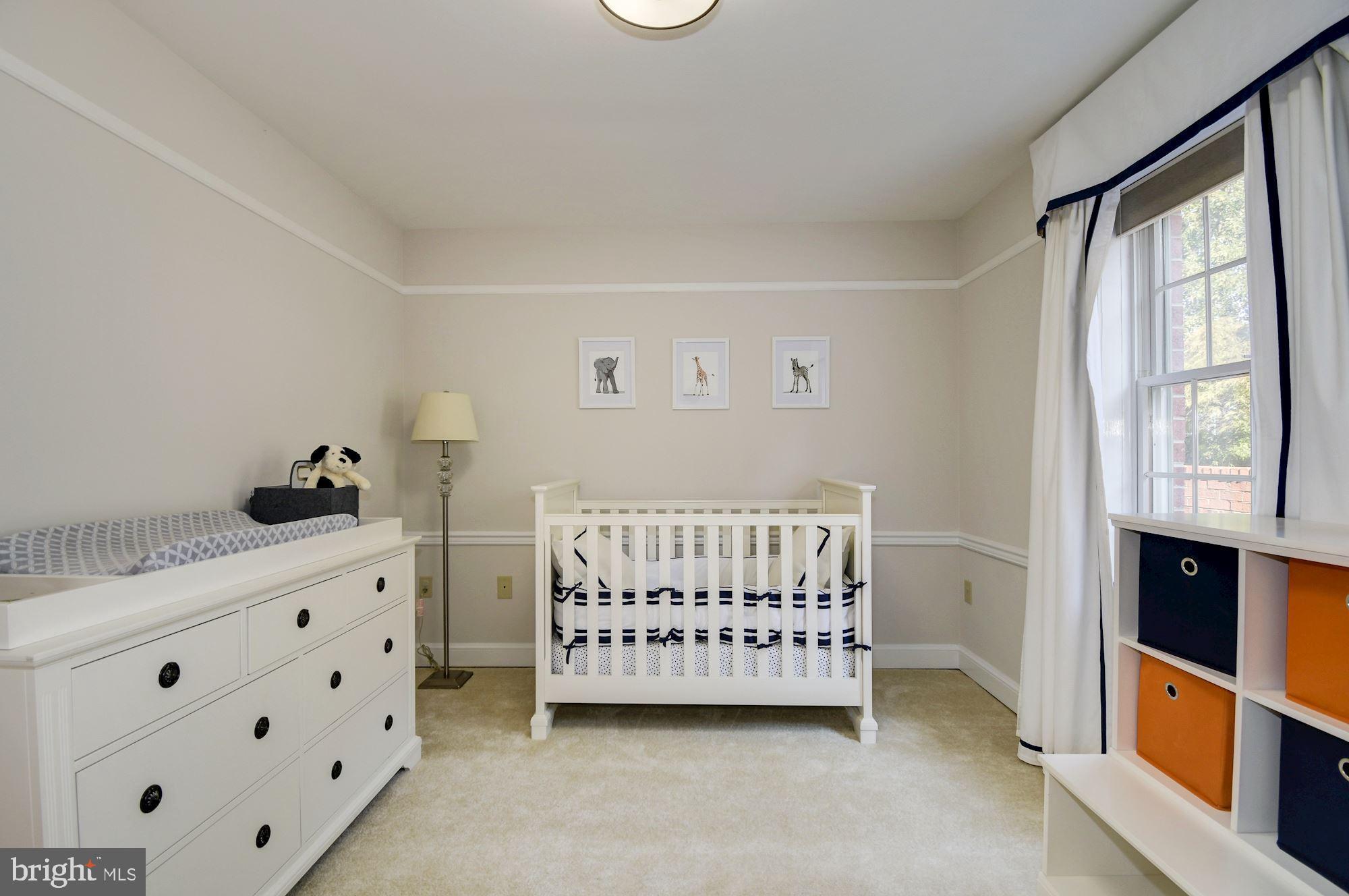 6924 FAIRFAX DRIVE 204