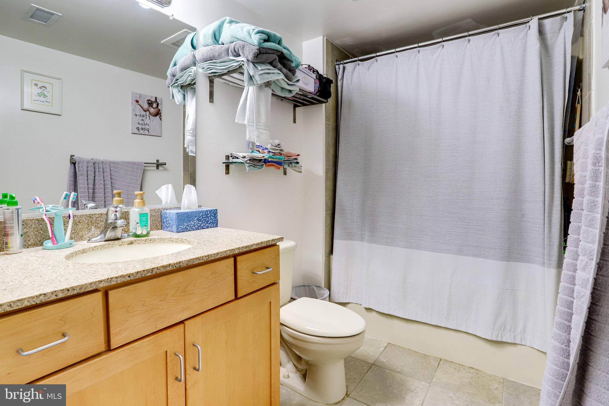 1205 N GARFIELD STREET 501